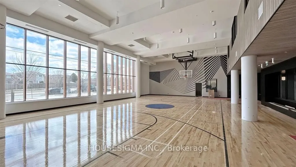 7950 Bathurst Street, #912