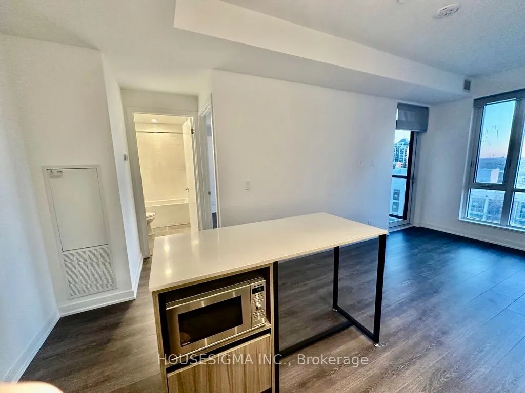 7950 Bathurst Street, #912