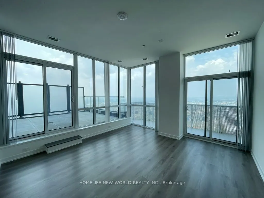 225 commerce Street, #PH106