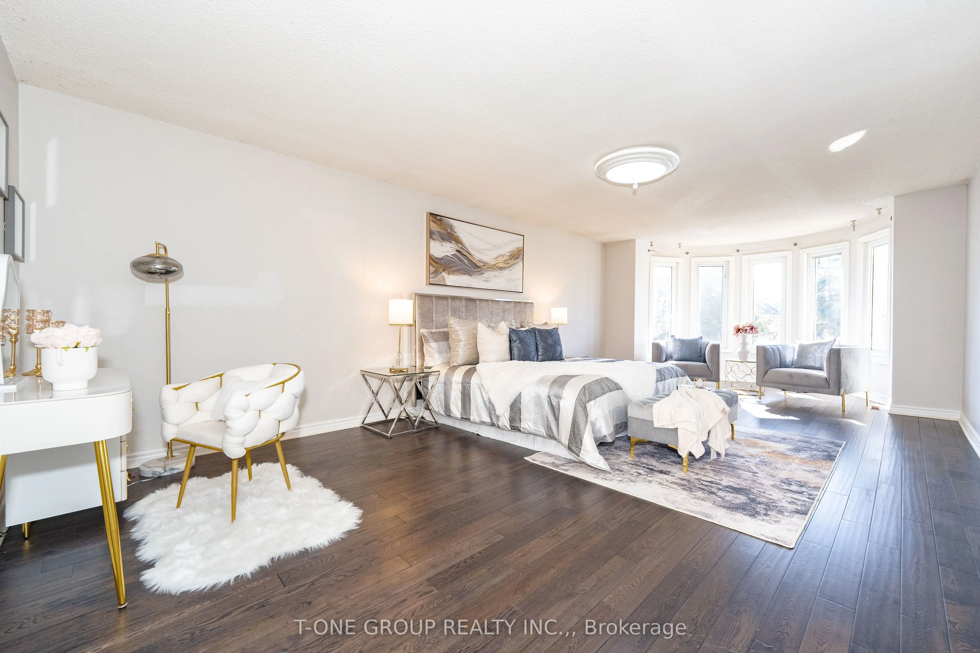 382 Elgin Mills Road W