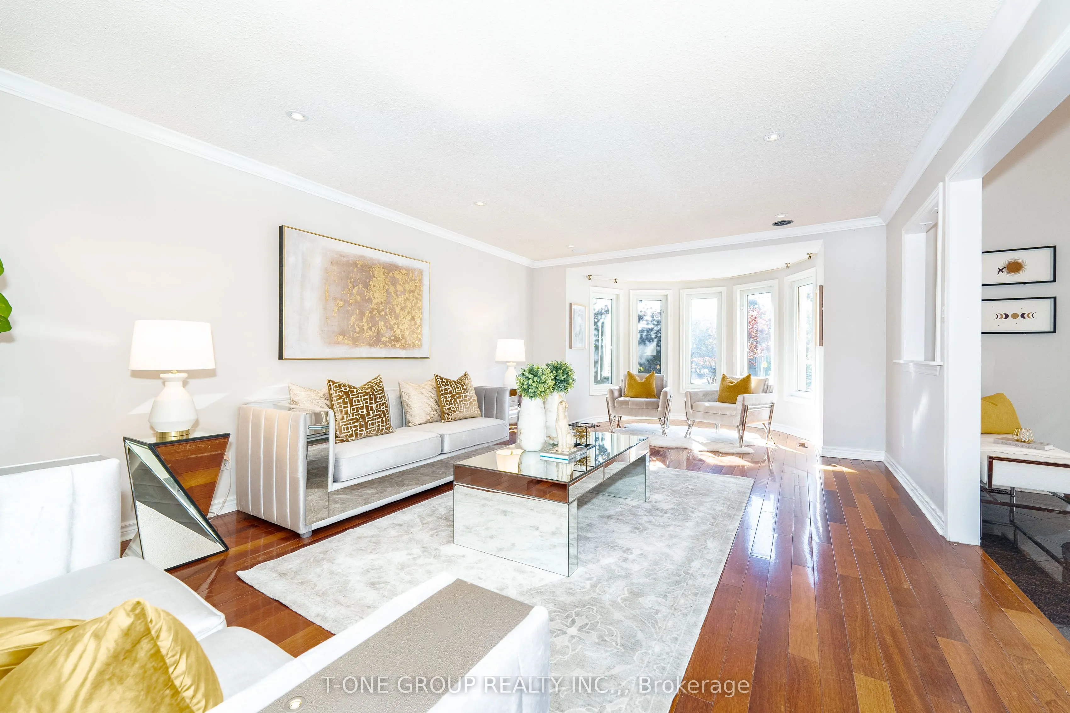 382 Elgin Mills Road W