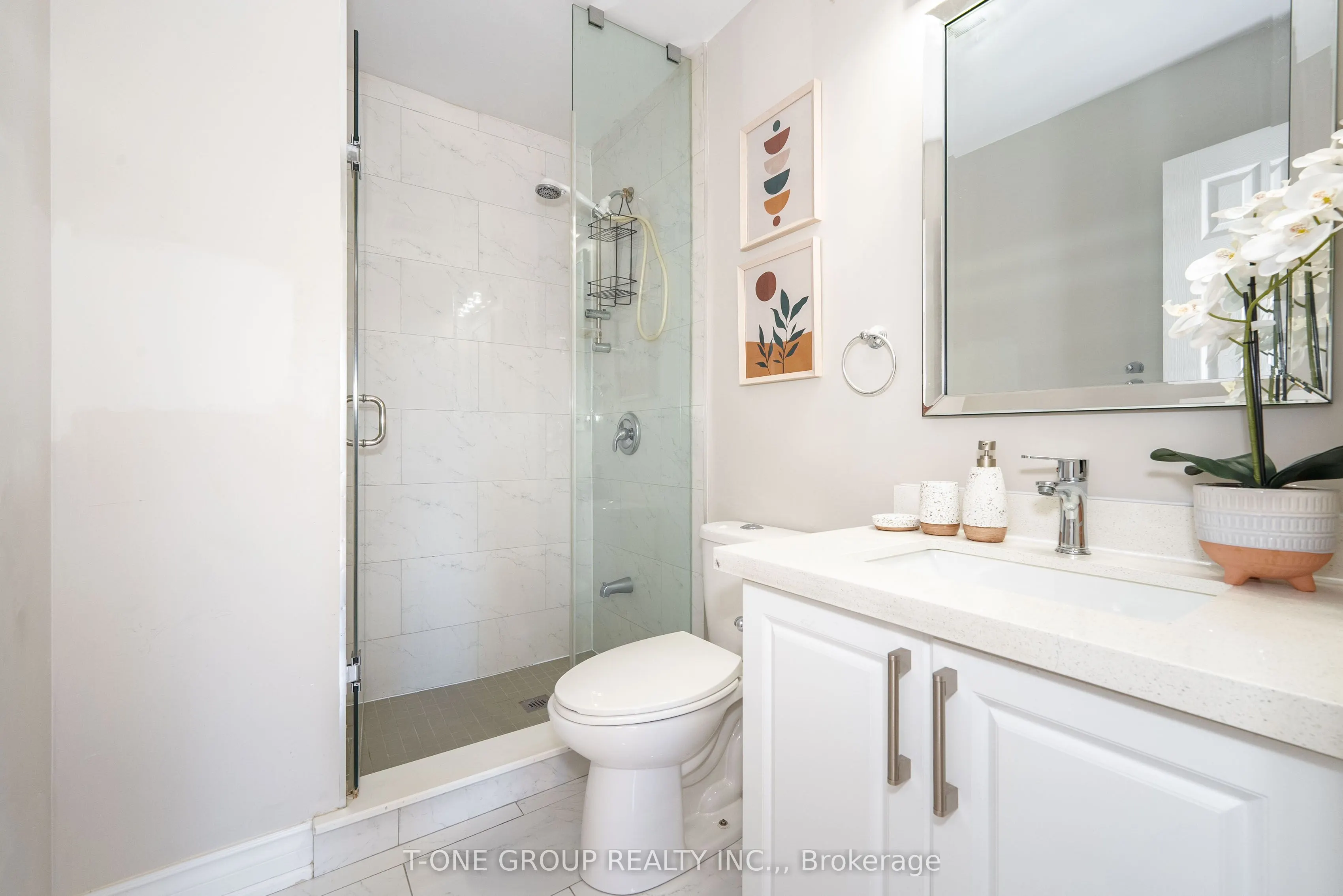 382 Elgin Mills Road W