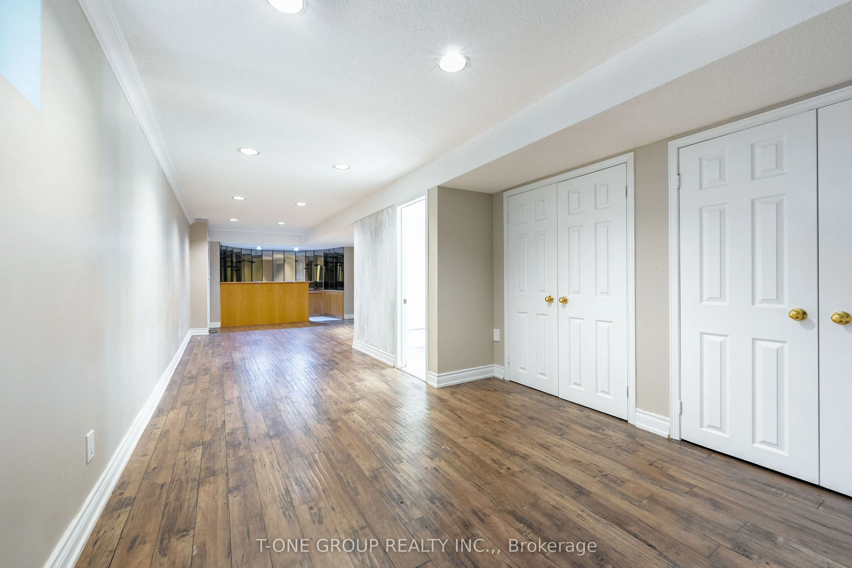 382 Elgin Mills Road W