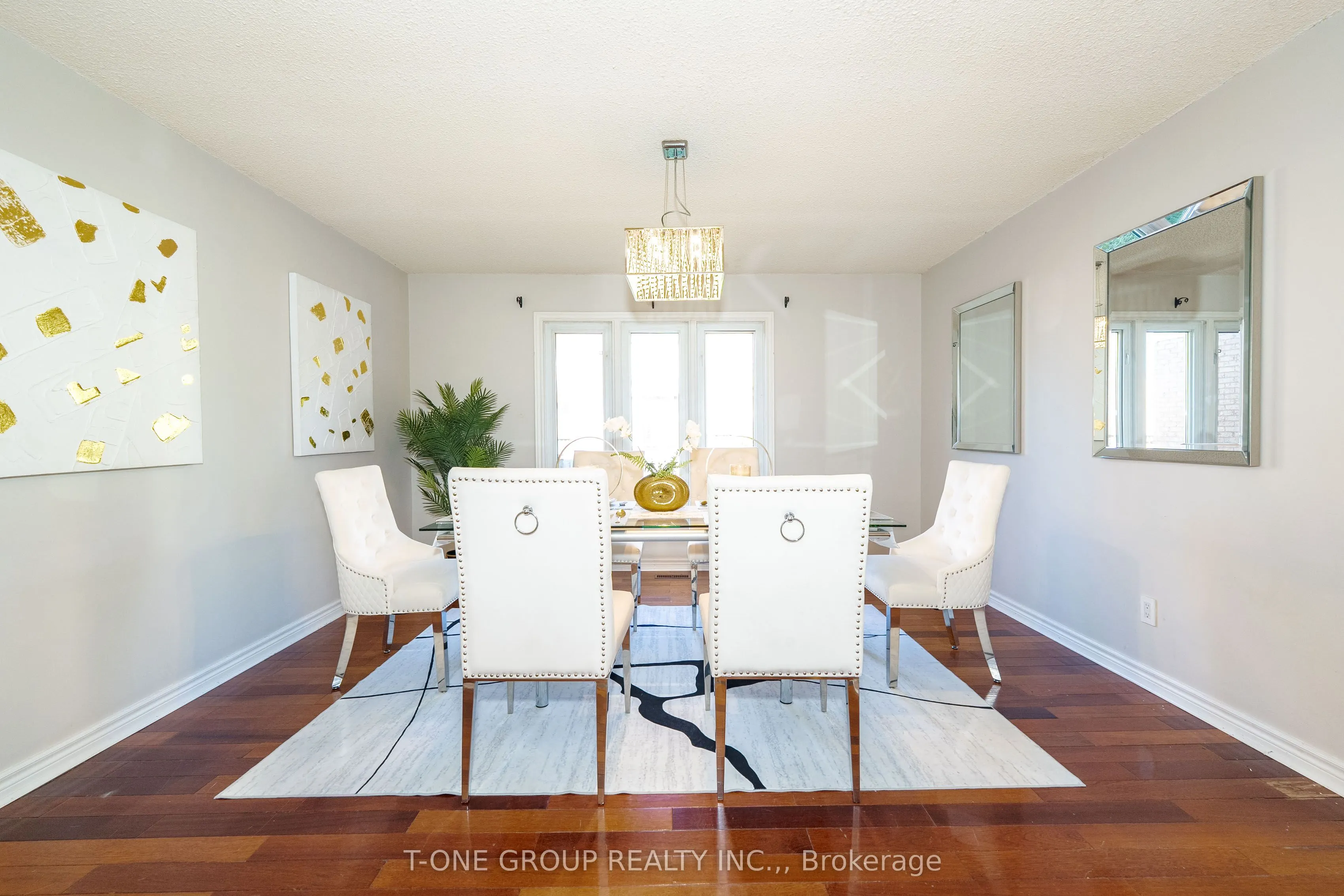 382 Elgin Mills Road W