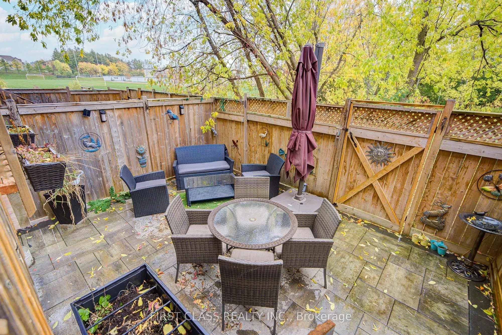 35 Thomas Foster Street