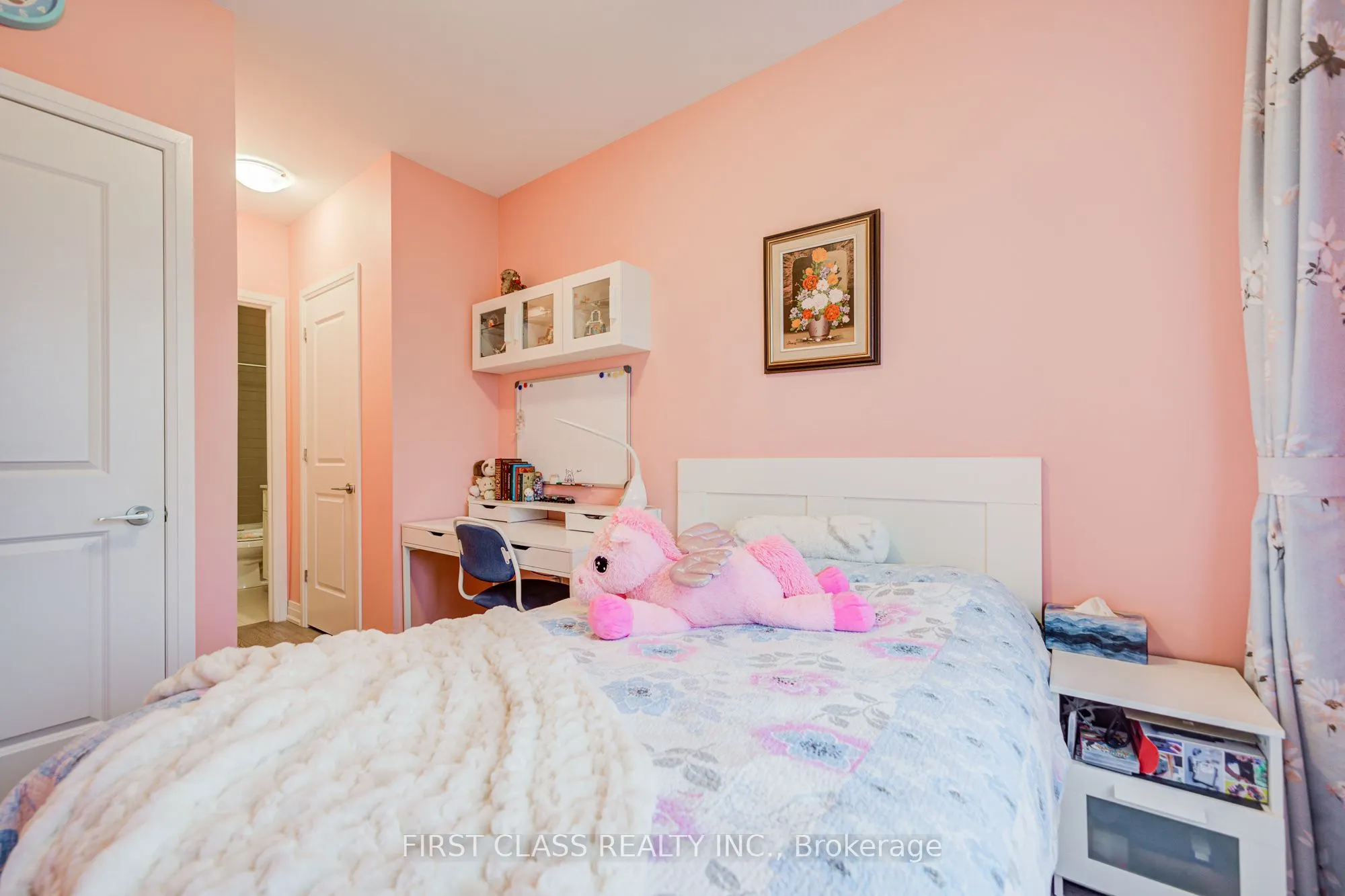 35 Thomas Foster Street