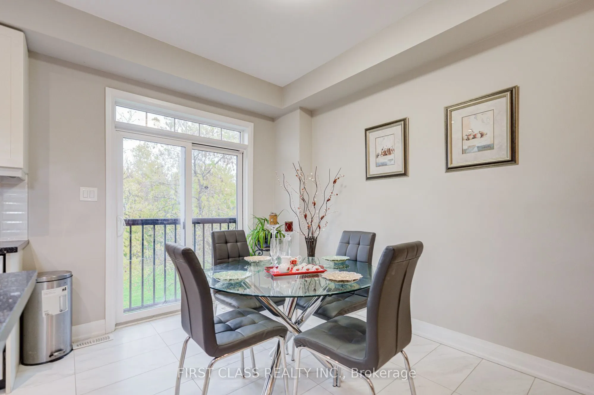 35 Thomas Foster Street