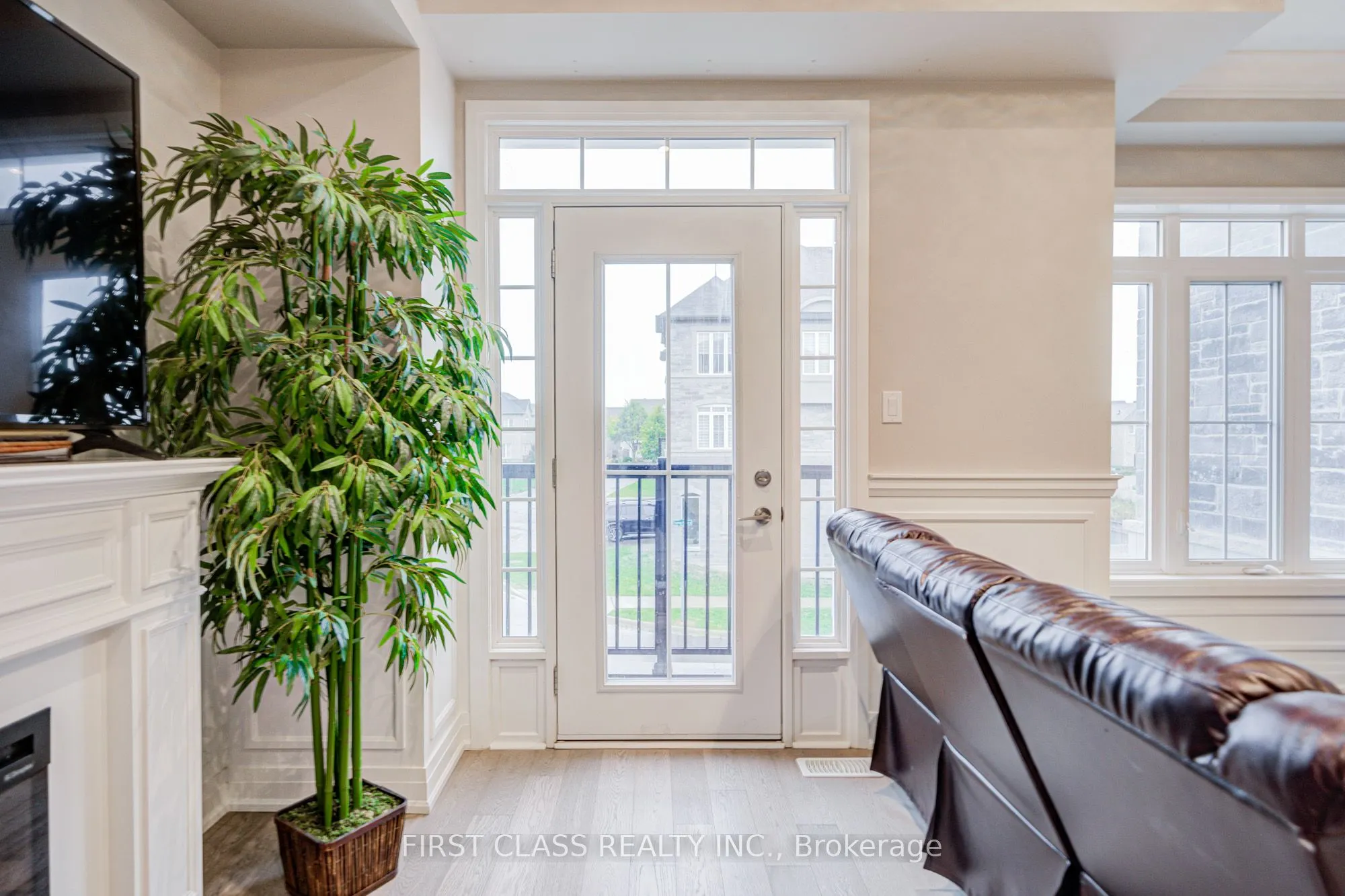 35 Thomas Foster Street