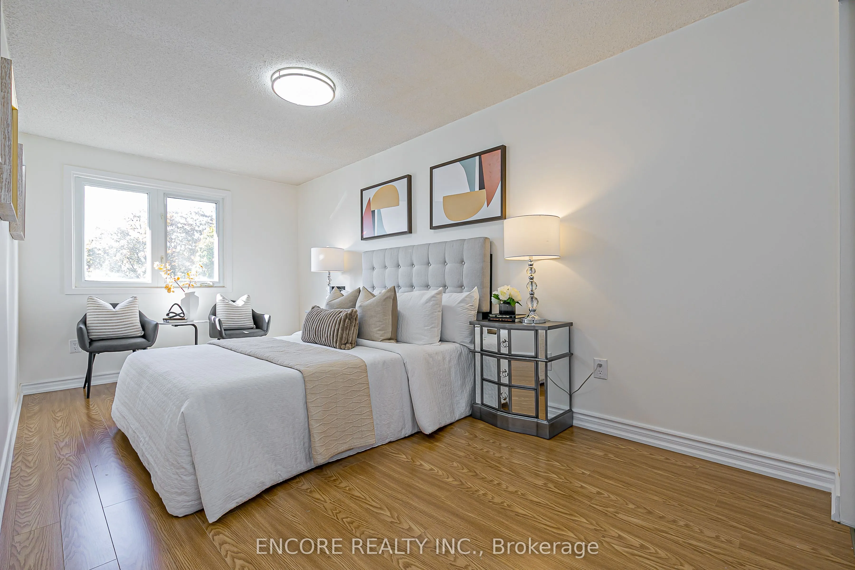 67 Cottsmore Crescent