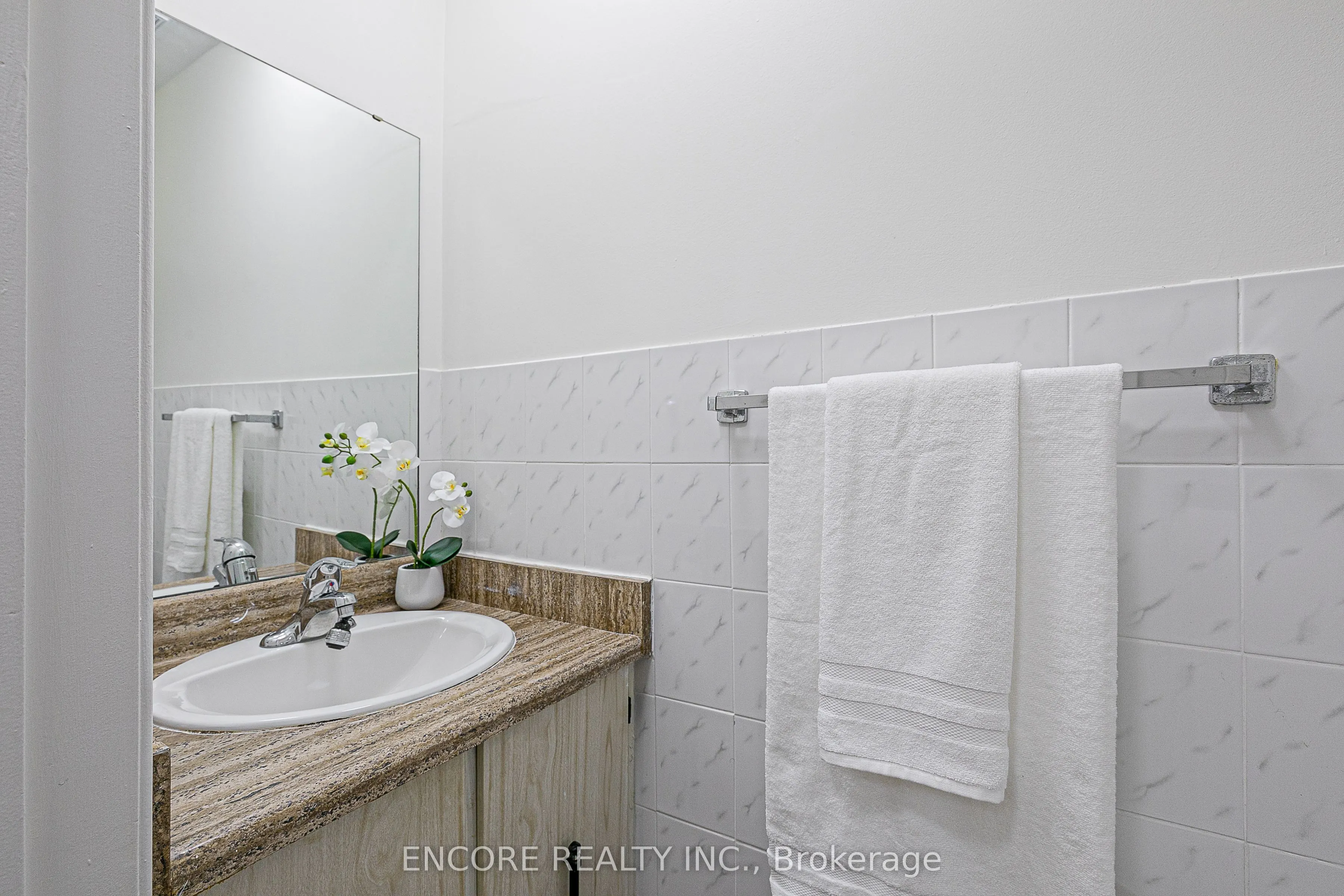 67 Cottsmore Crescent