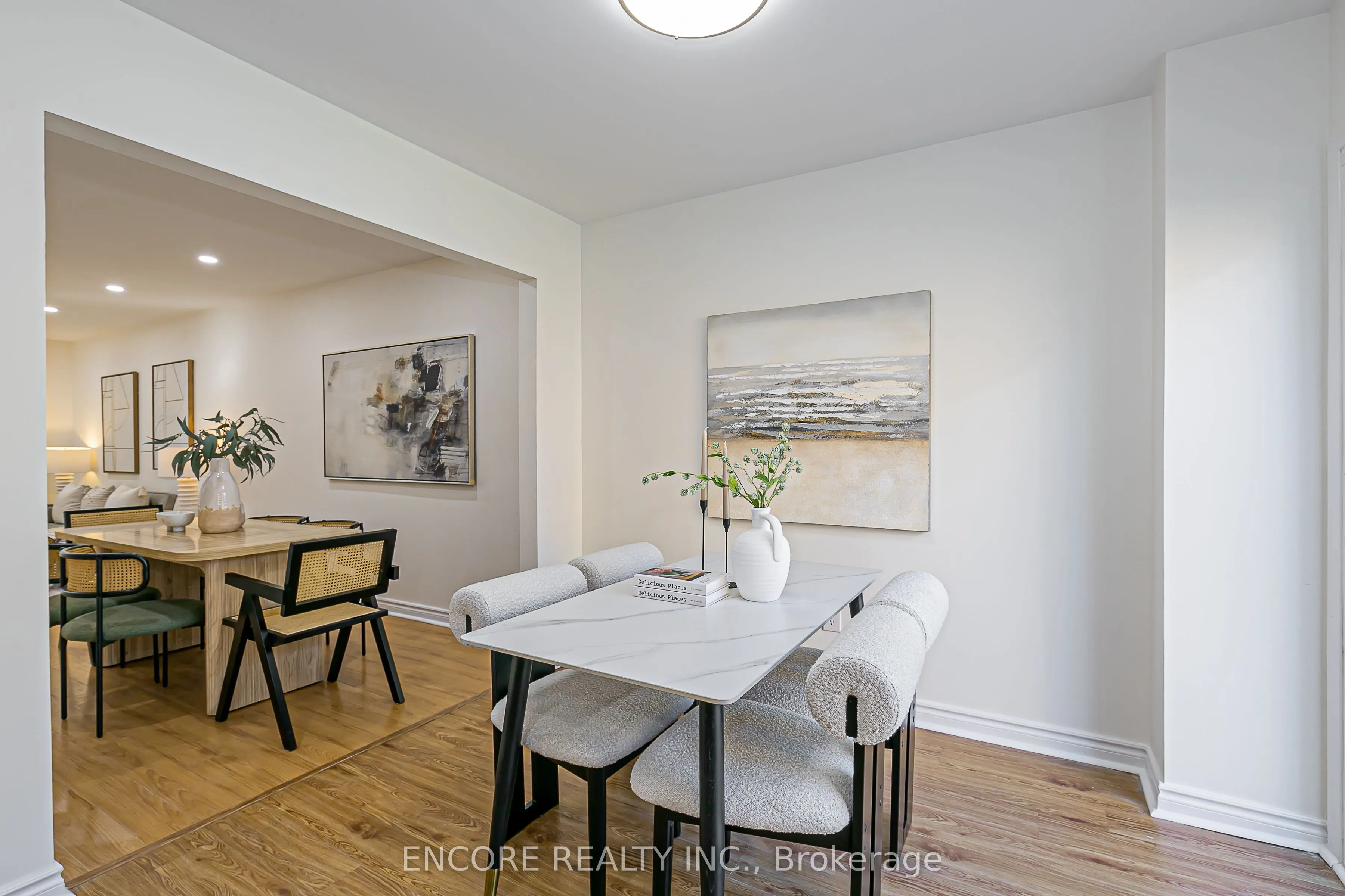 67 Cottsmore Crescent