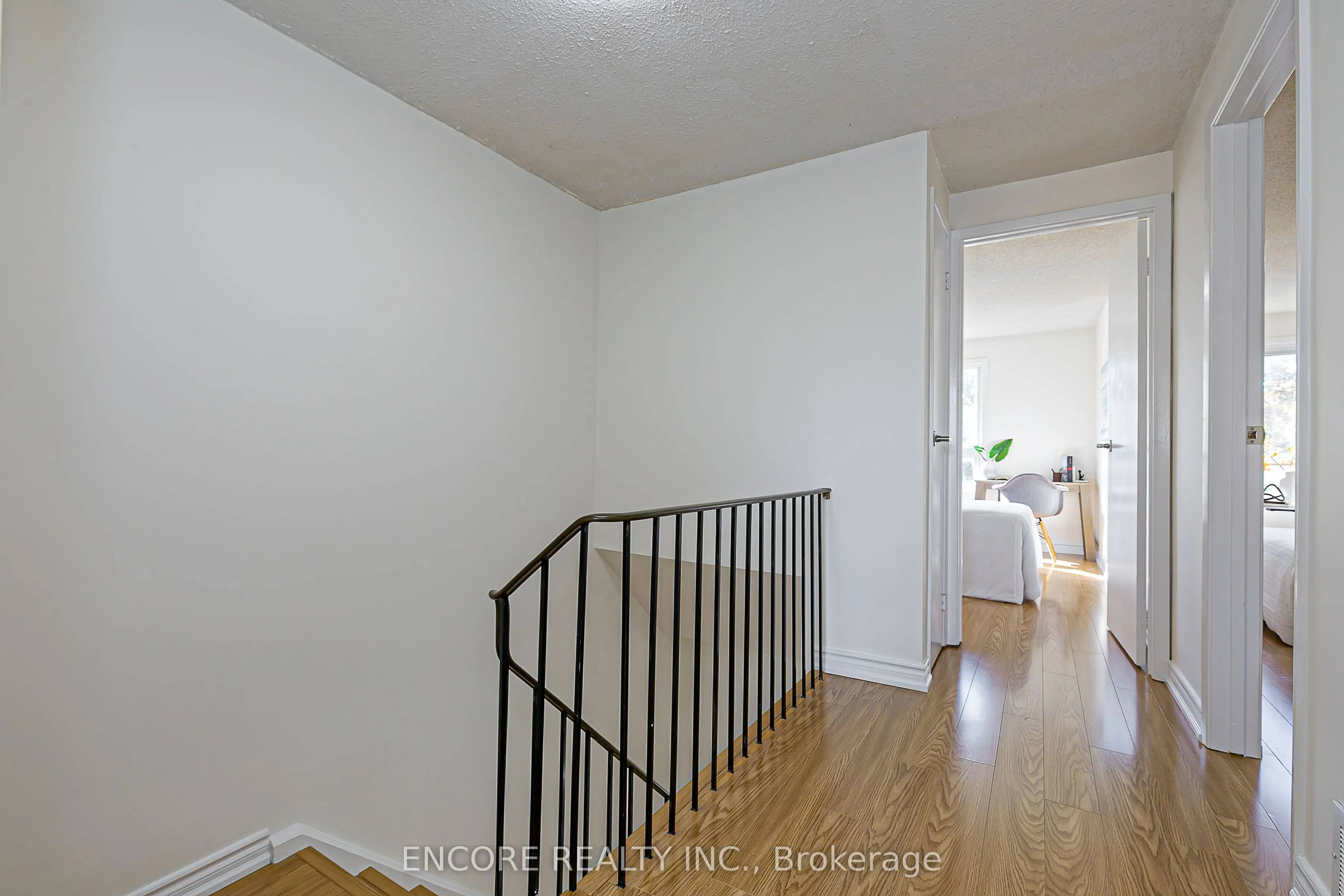 67 Cottsmore Crescent