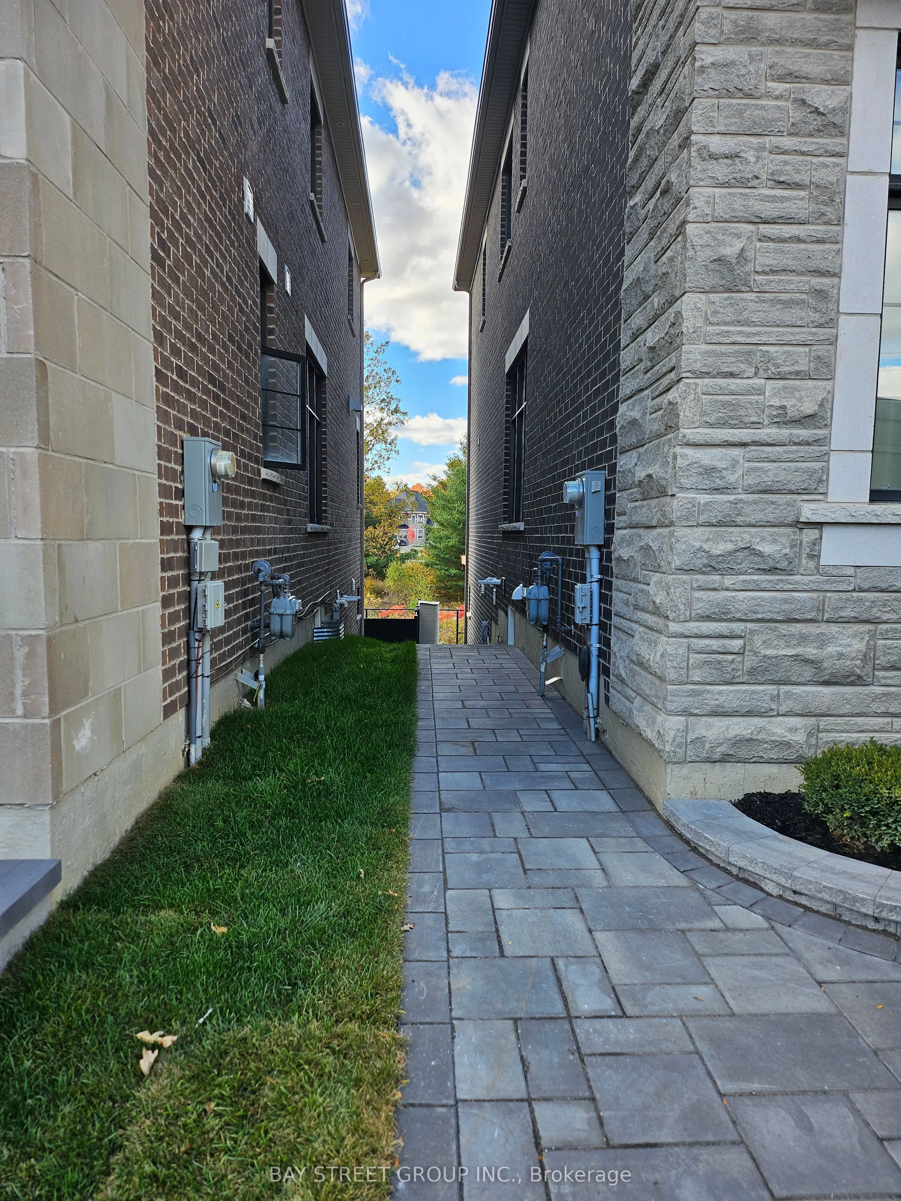 152 First Nations Trail, #1B