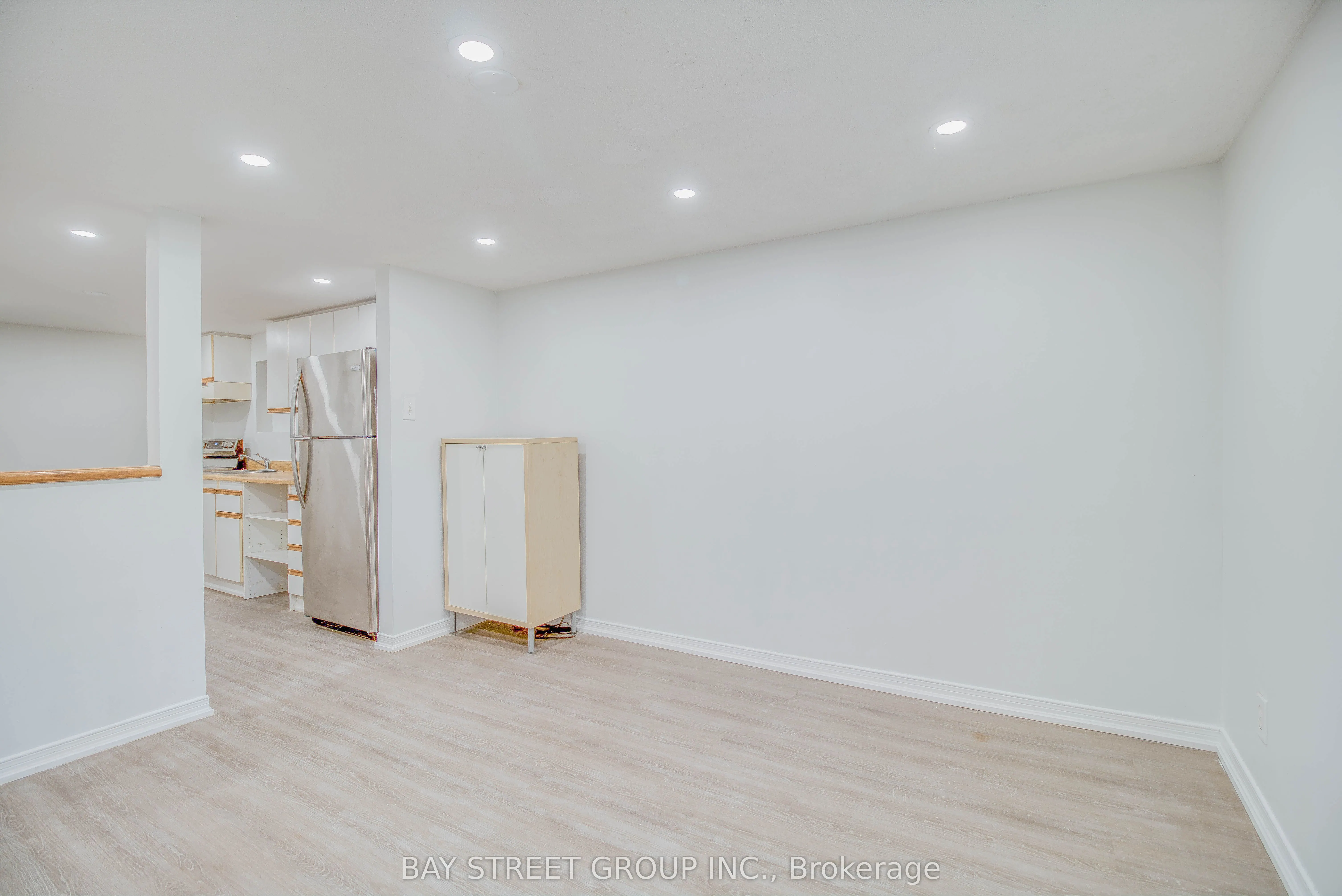 65 Davis Road N, #Basement #2