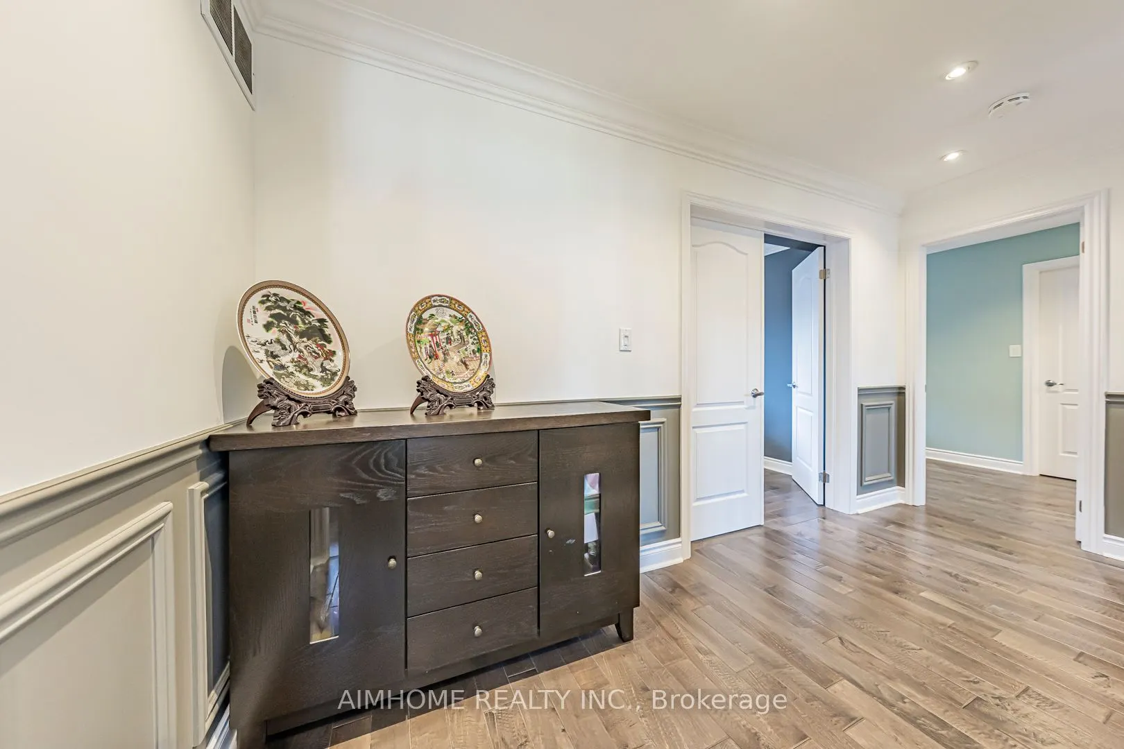 986 Wilbur Pipher Circle