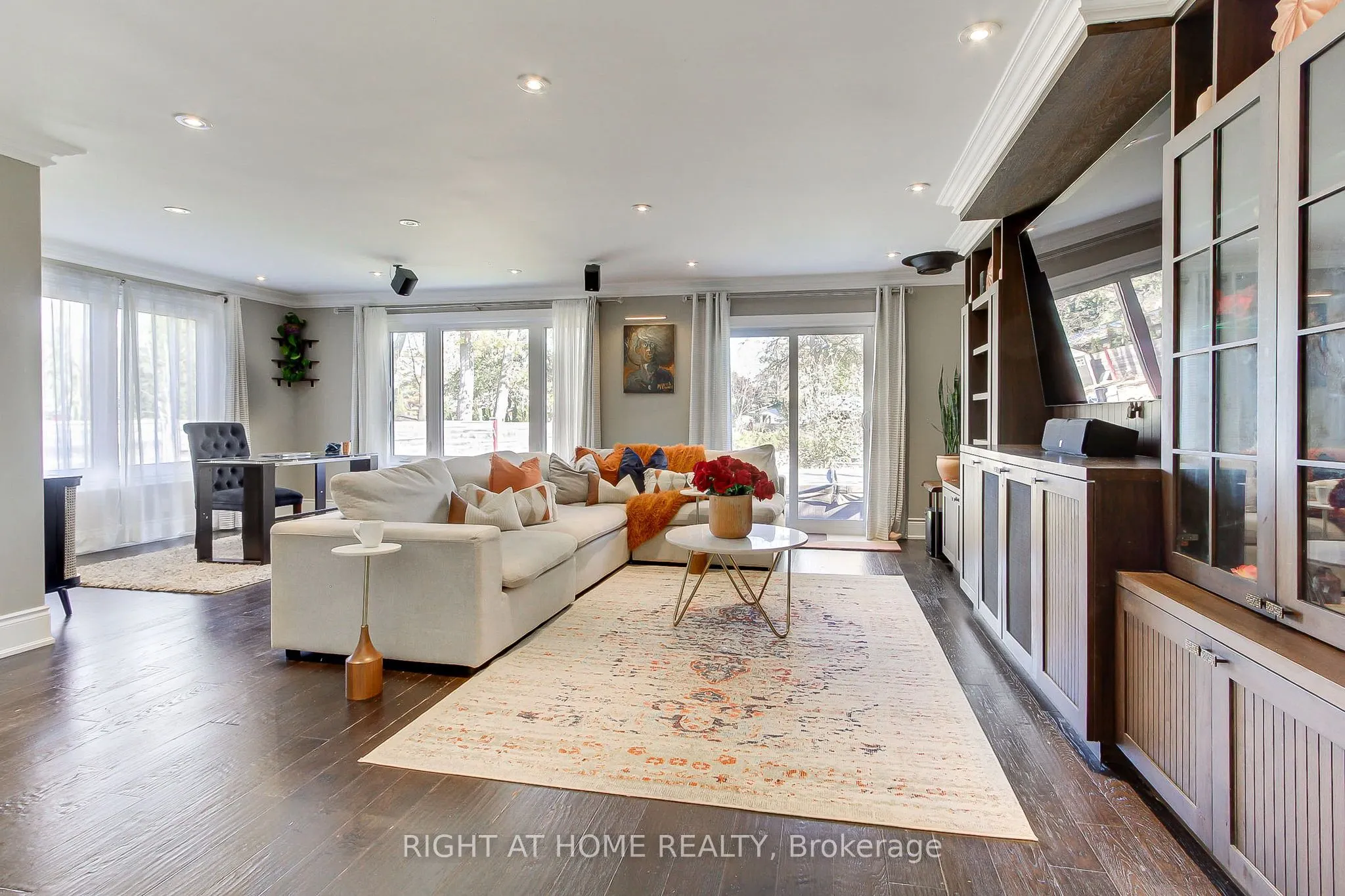 45 Pleasant Avenue