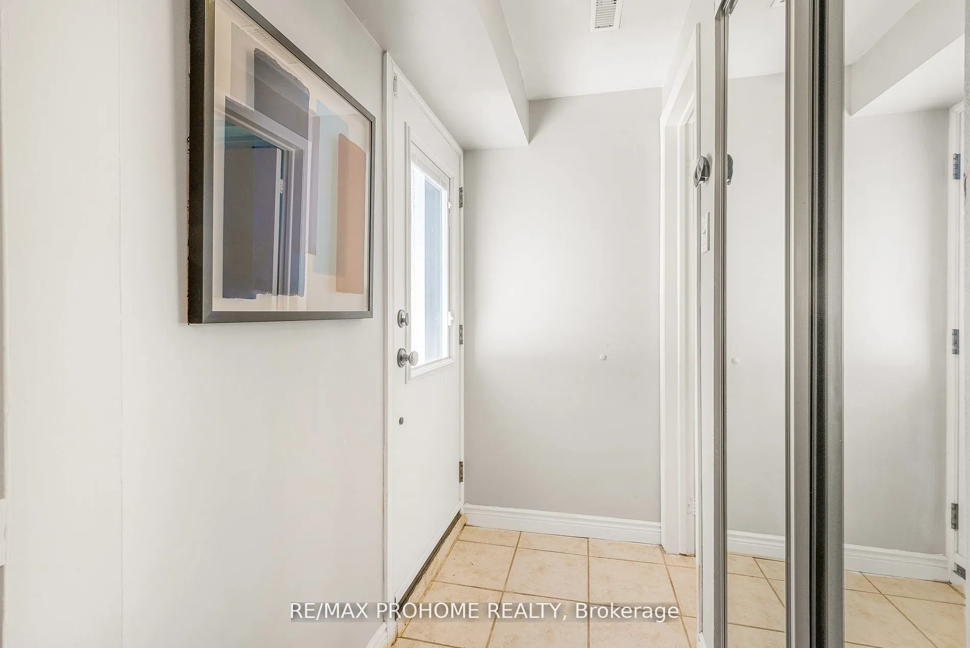 32 Sir Bedevere Place