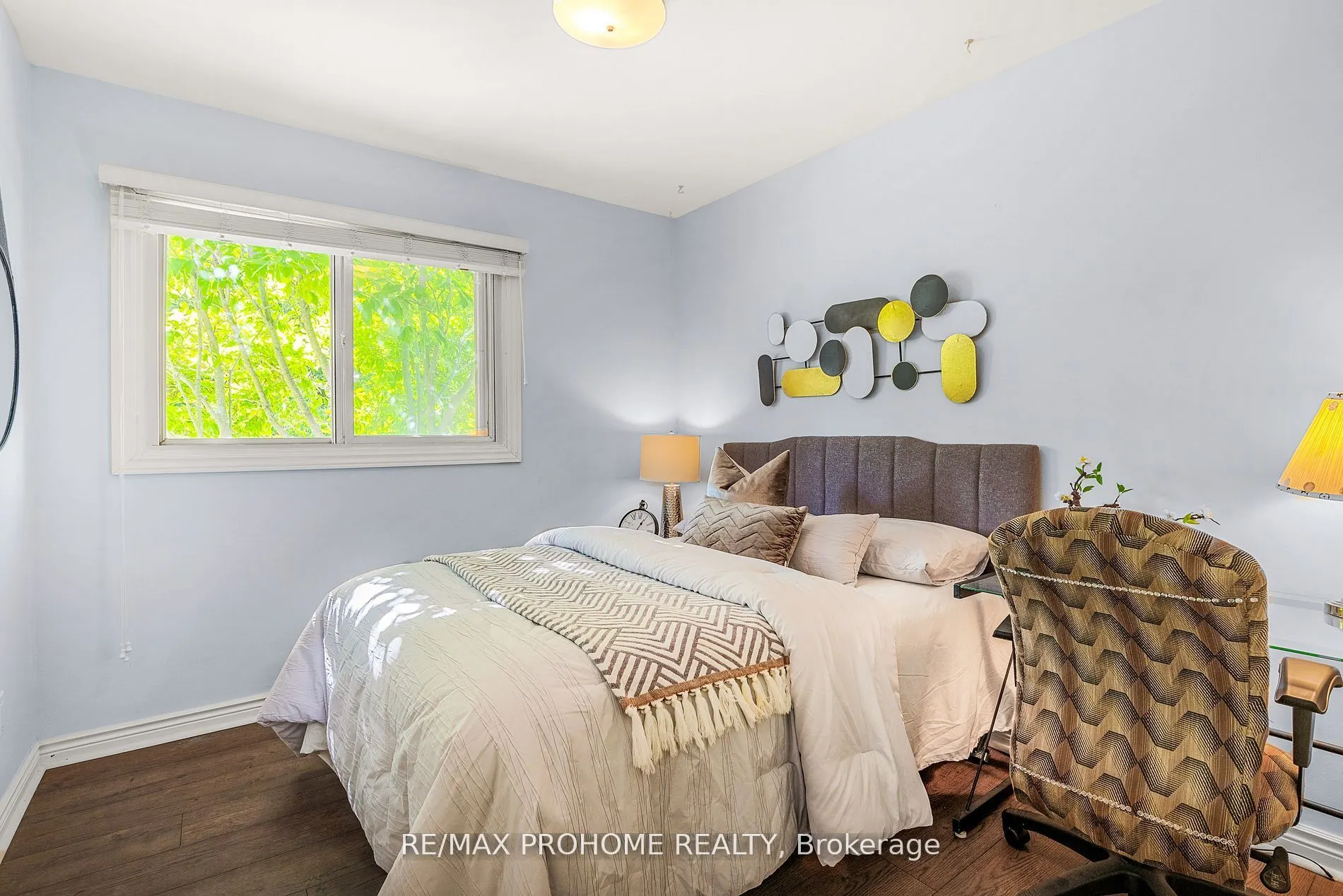 32 Sir Bedevere Place