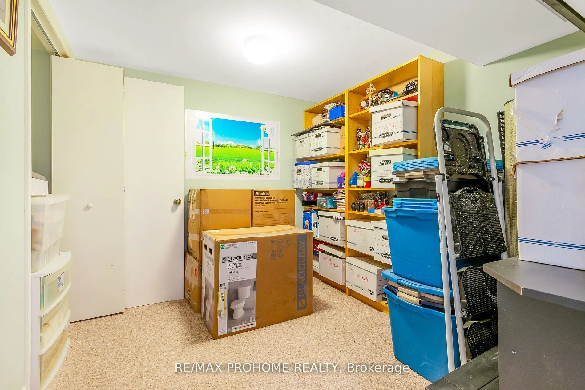 32 Sir Bedevere Place