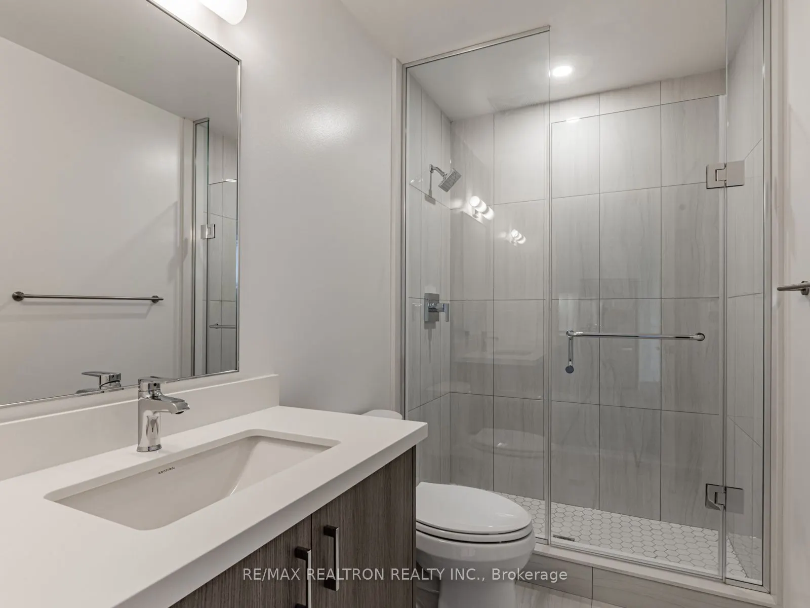 333 Sunseeker Avenue, #117