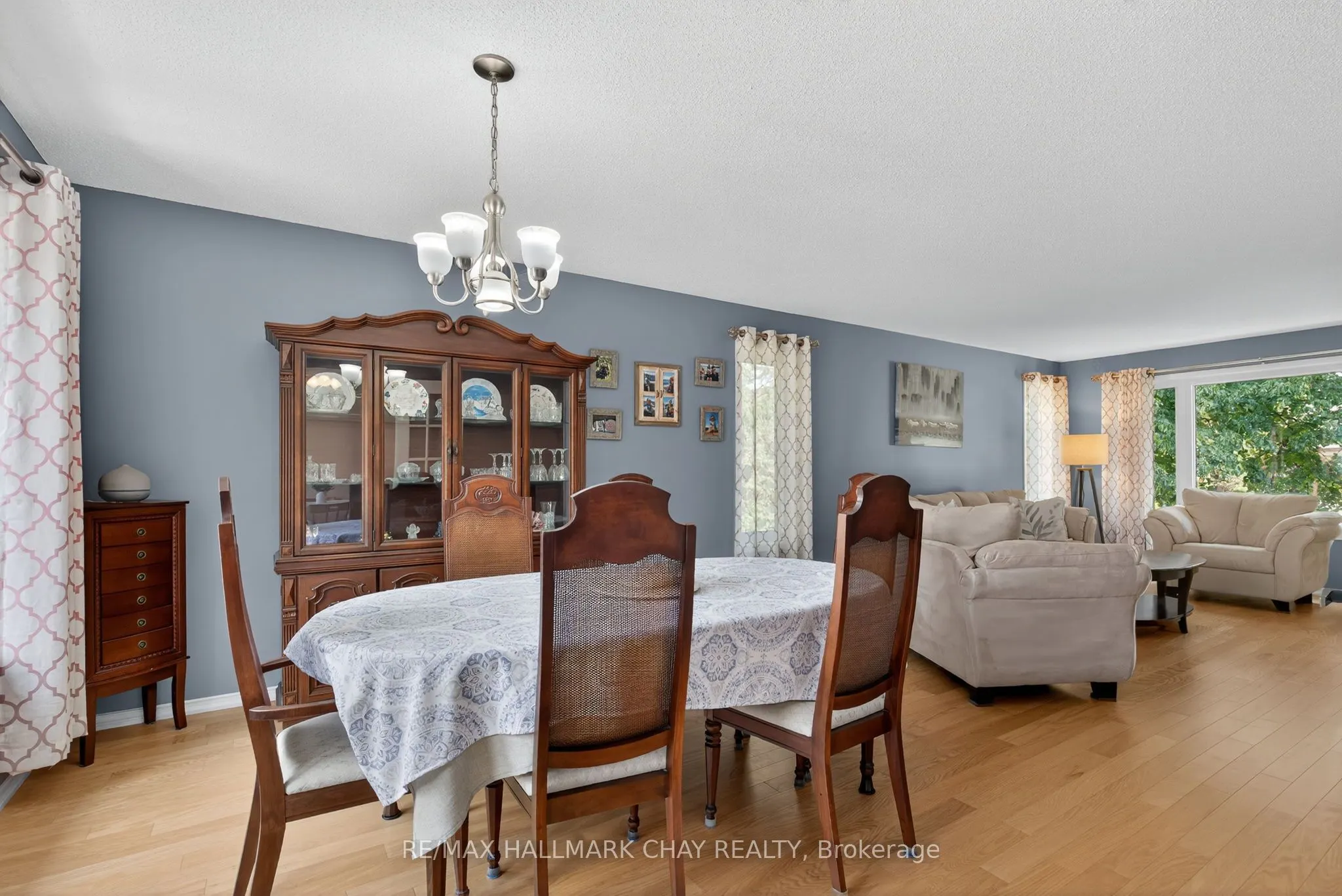 33 Parkette Drive, #13