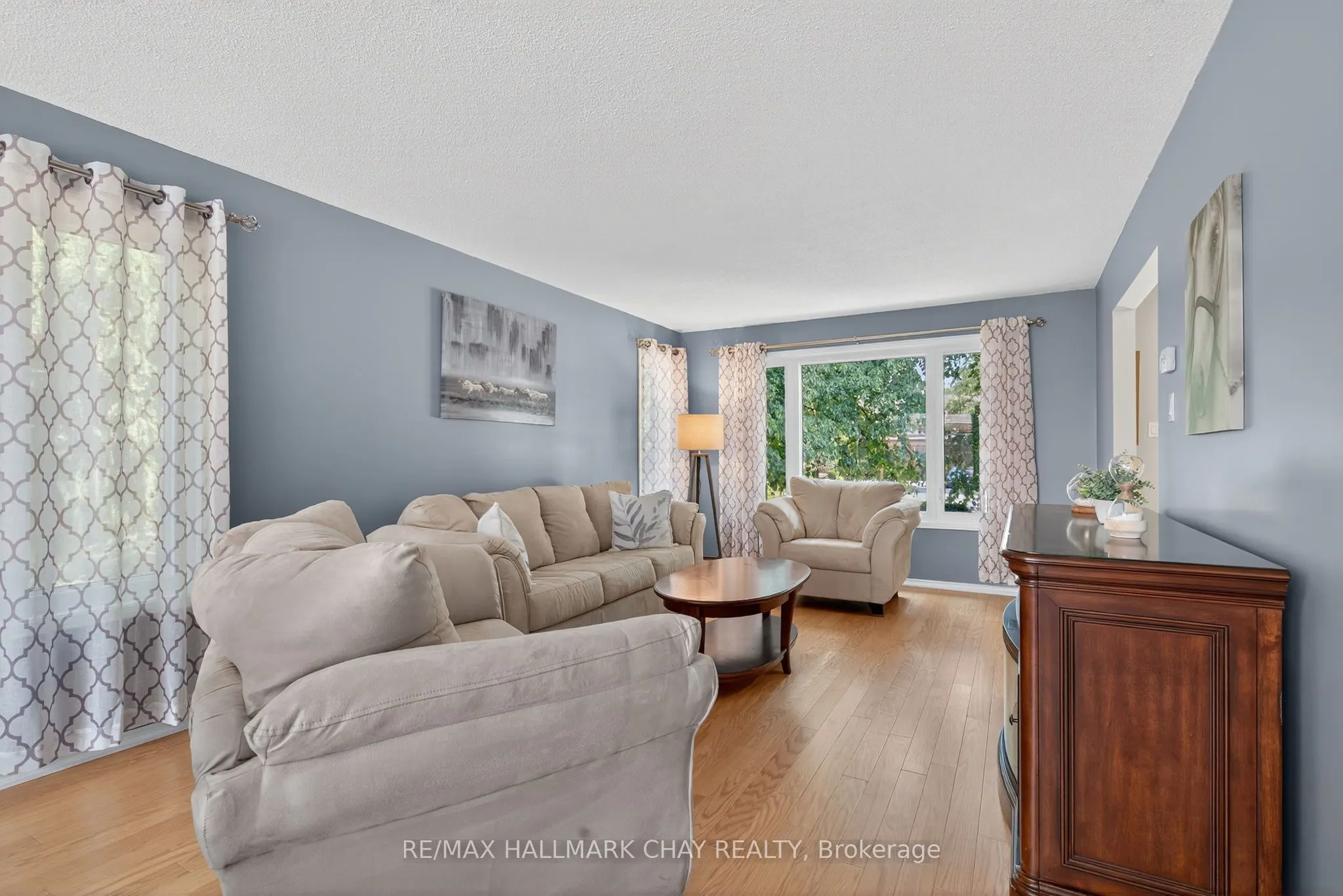 33 Parkette Drive, #13