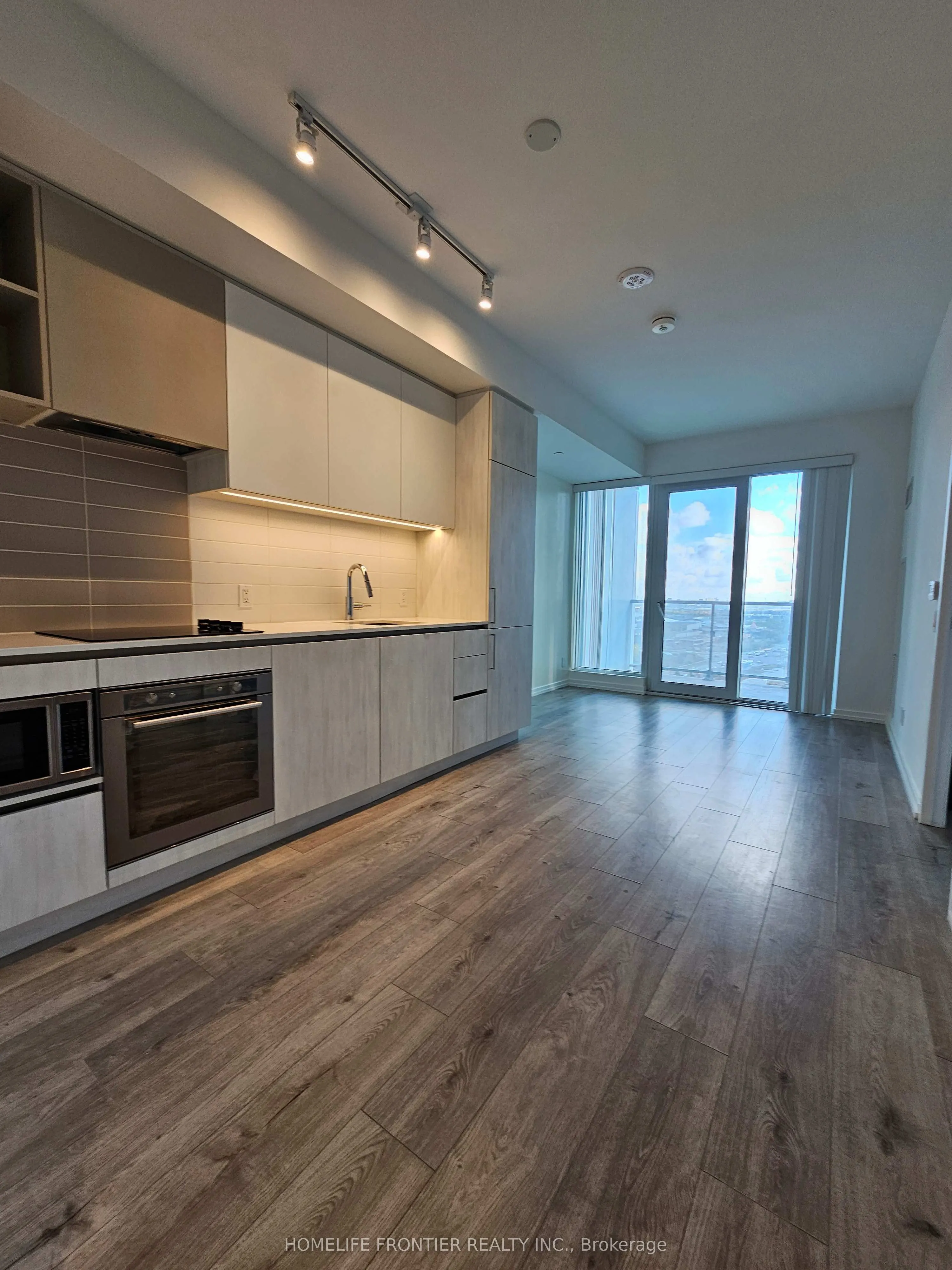 1000 Portage Parkway, #1508