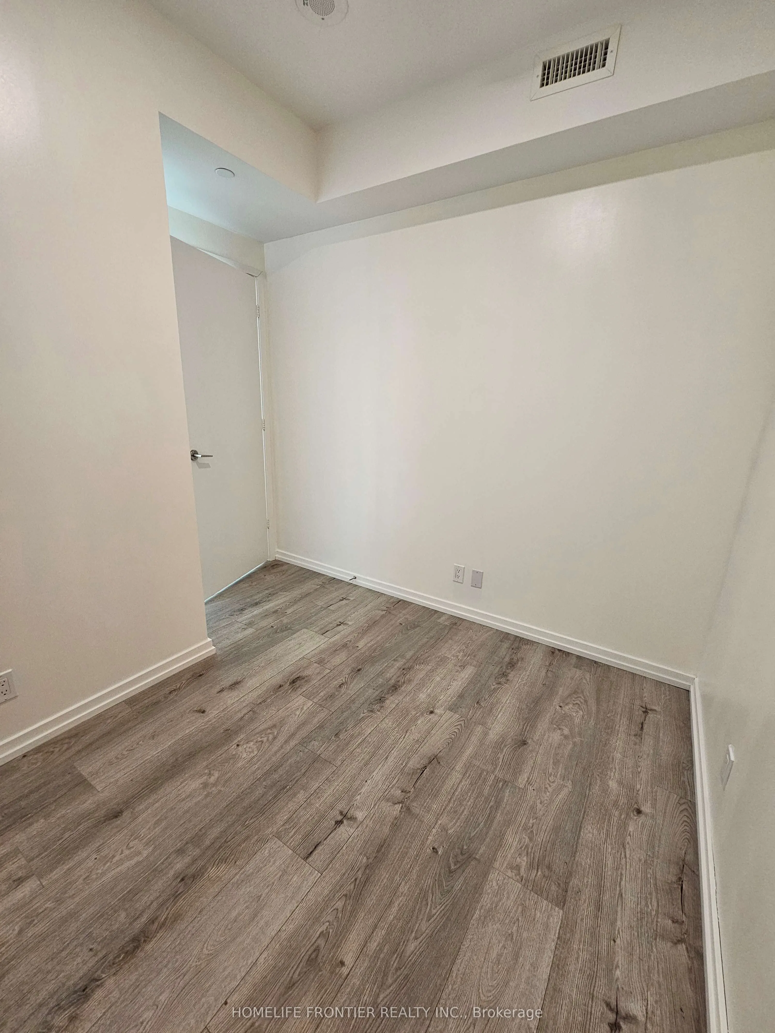 1000 Portage Parkway, #1508