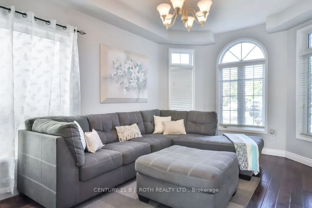 1970 Webster Boulevard