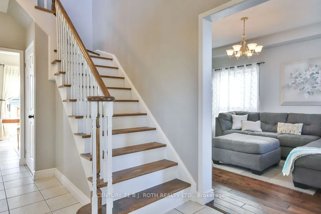 1970 Webster Boulevard