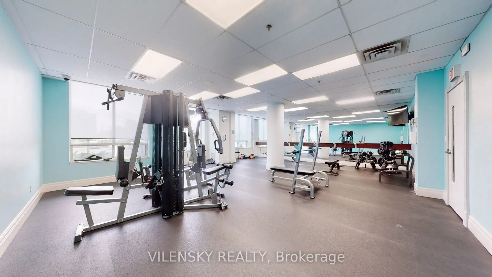 39 Oneida Crescent, #215