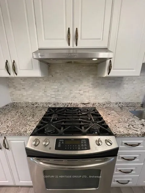 231 Blue Grass Boulevard