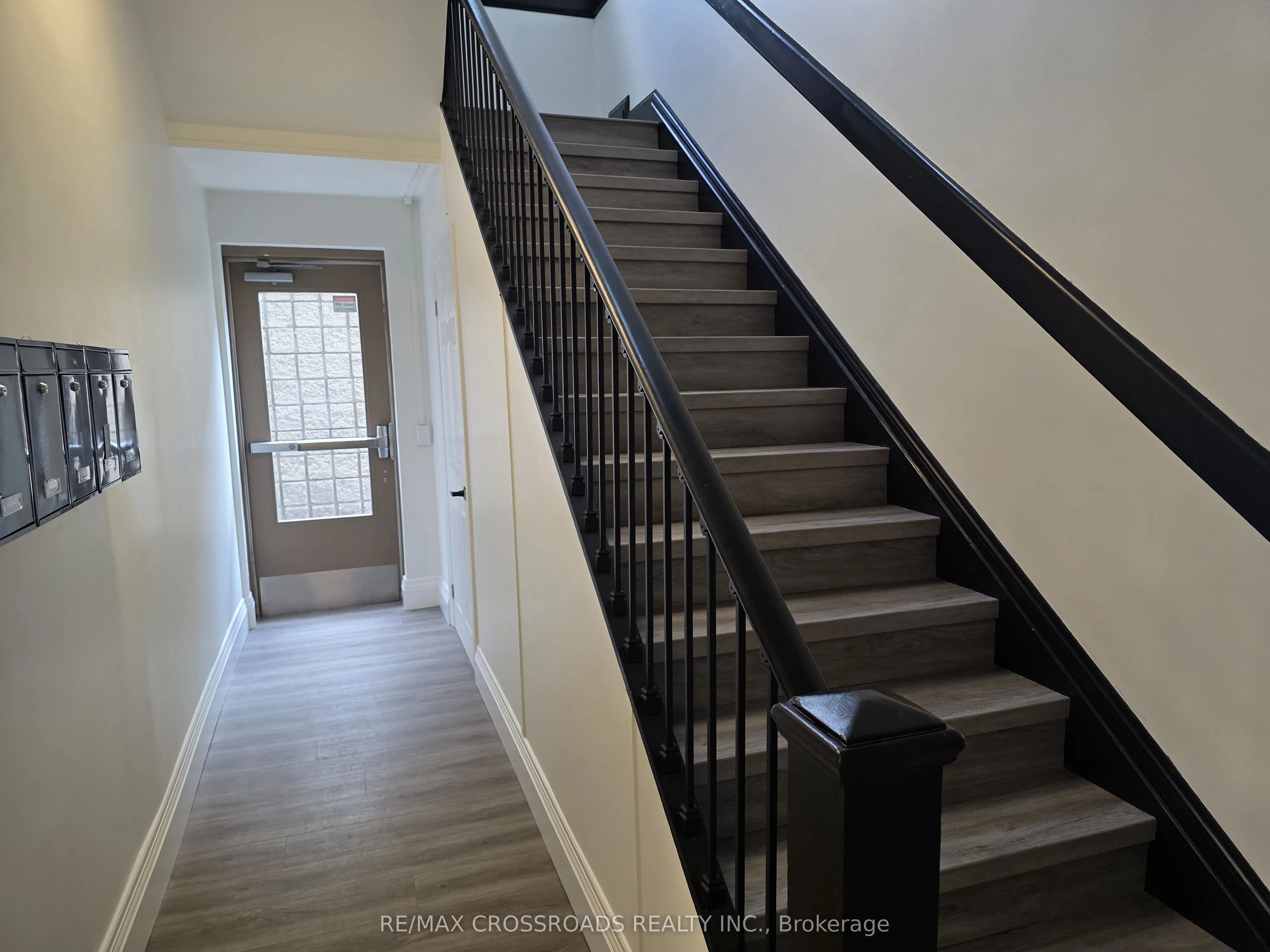 15221 Yonge Street, #5