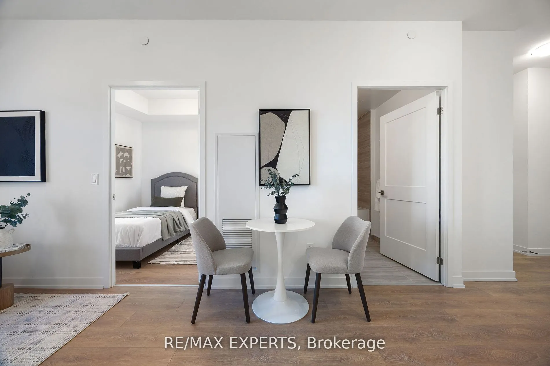 10 Abeja Street, #1414