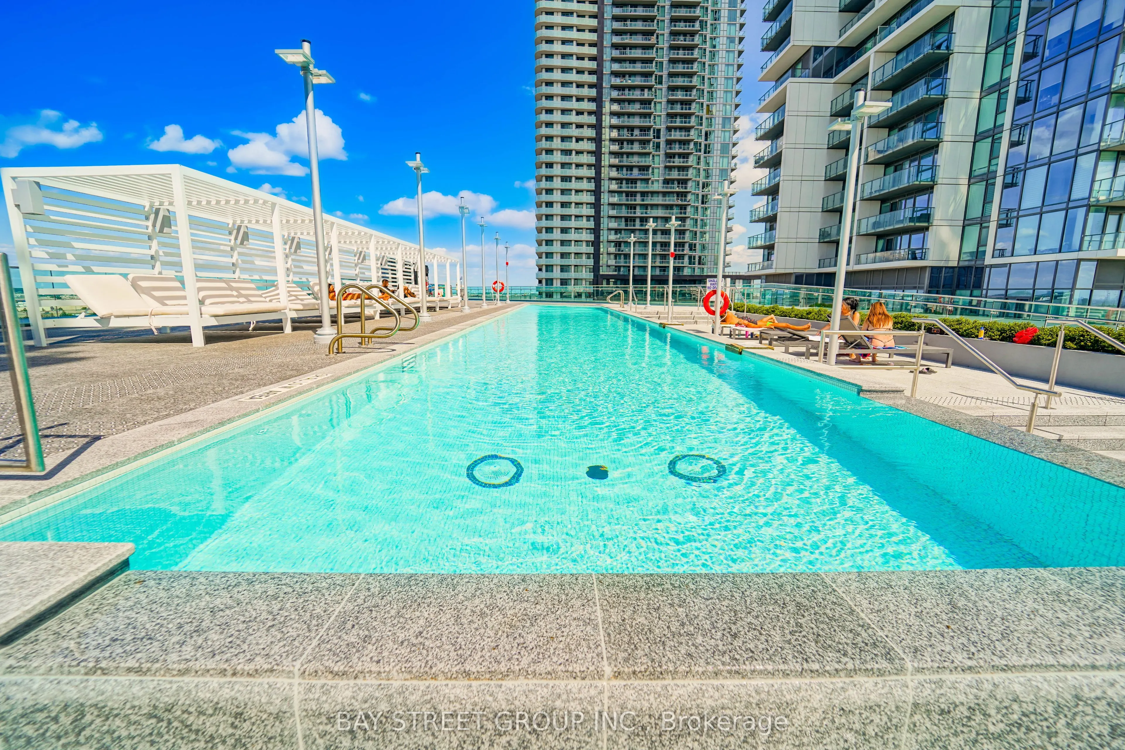 1000 Portage Parkway, #4512