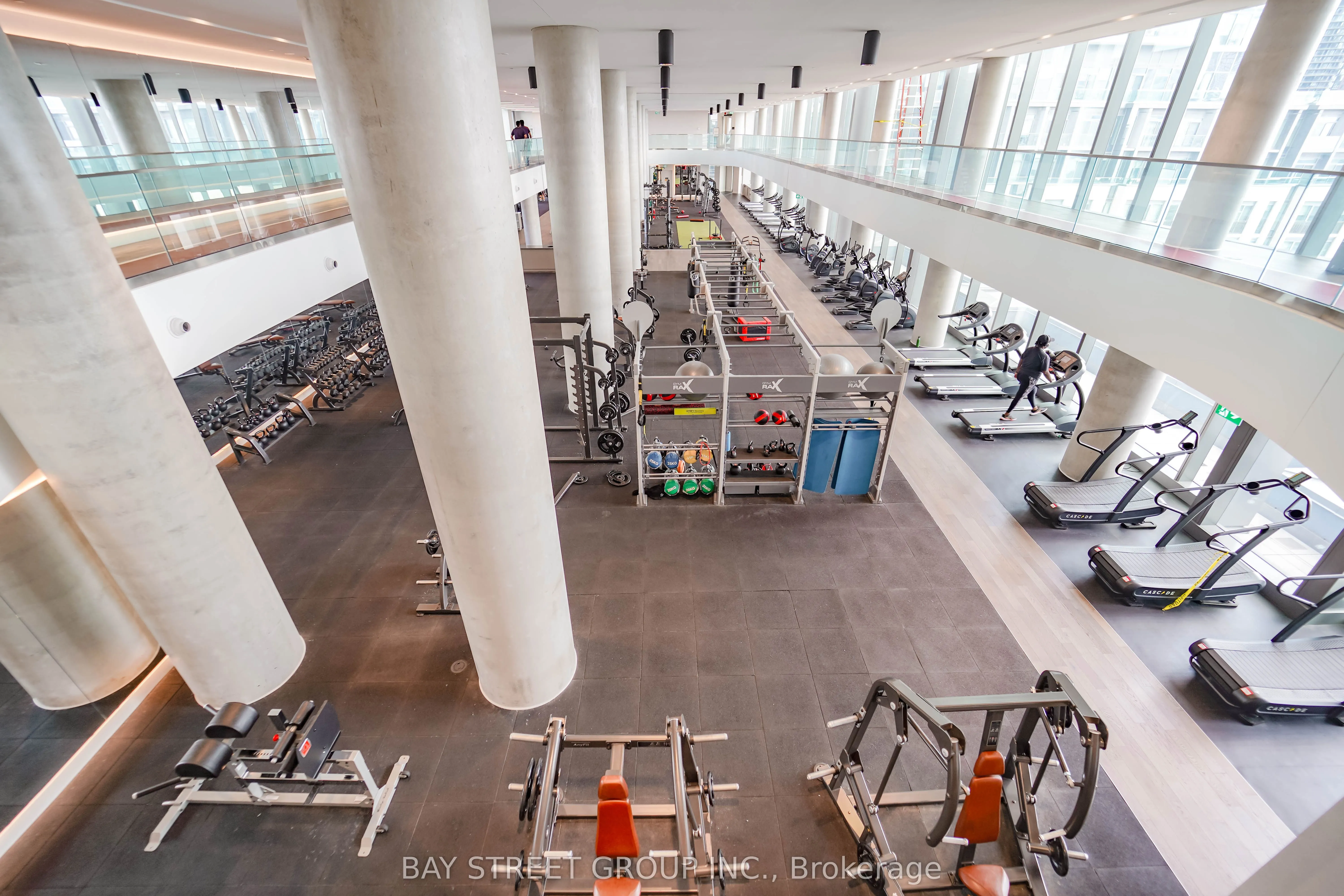 1000 Portage Parkway, #4512