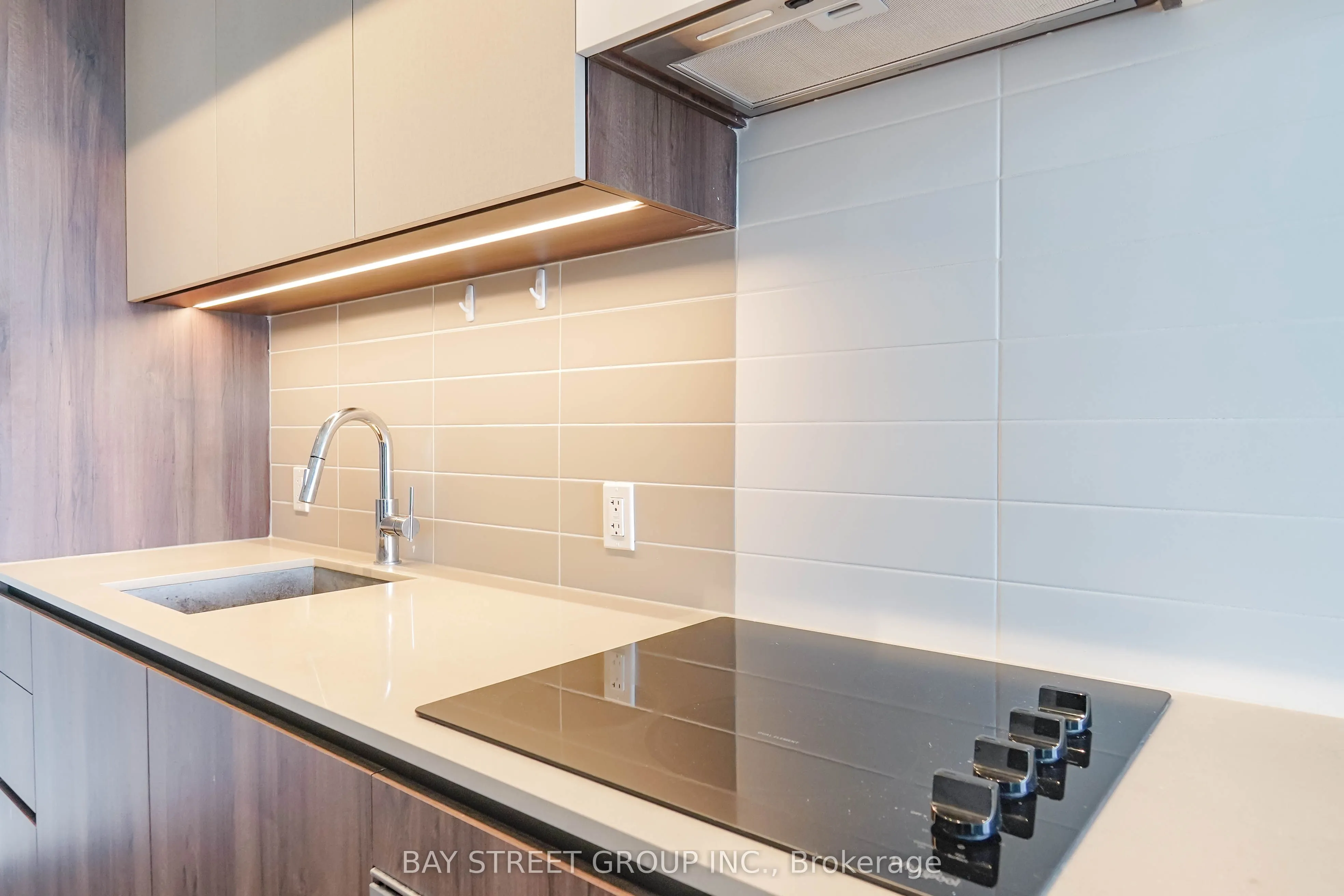 1000 Portage Parkway, #4512