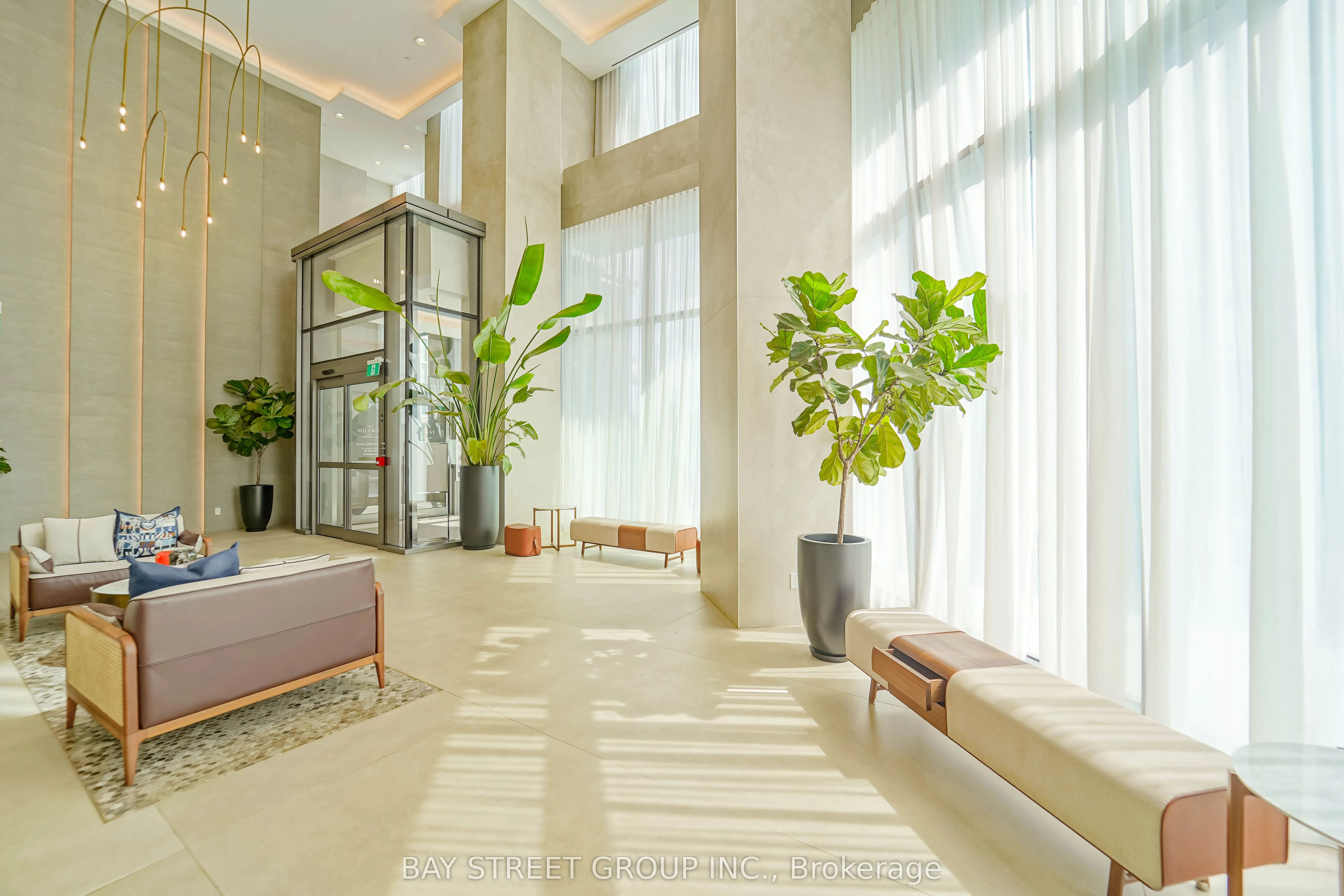 1000 Portage Parkway, #4512