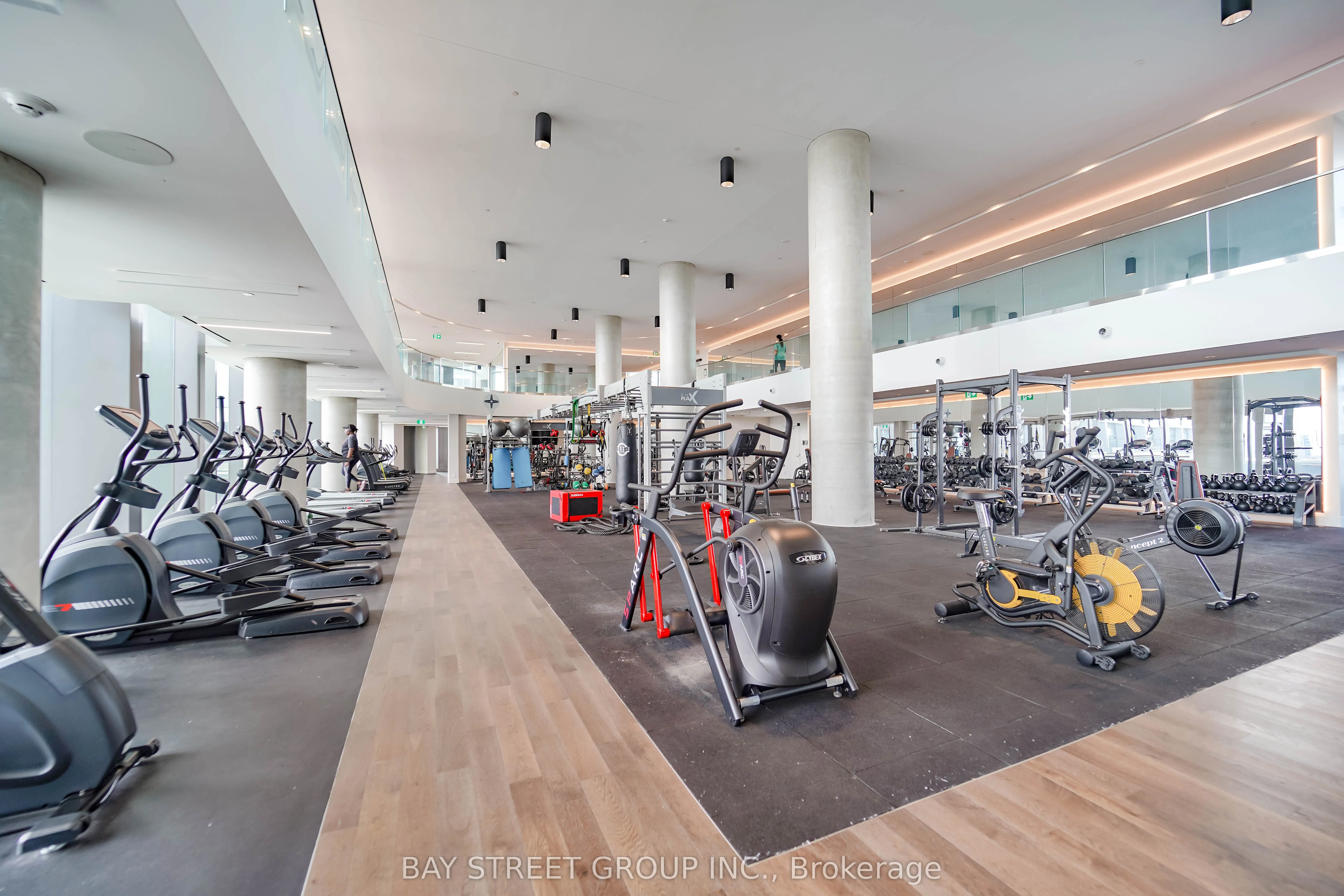 1000 Portage Parkway, #4512