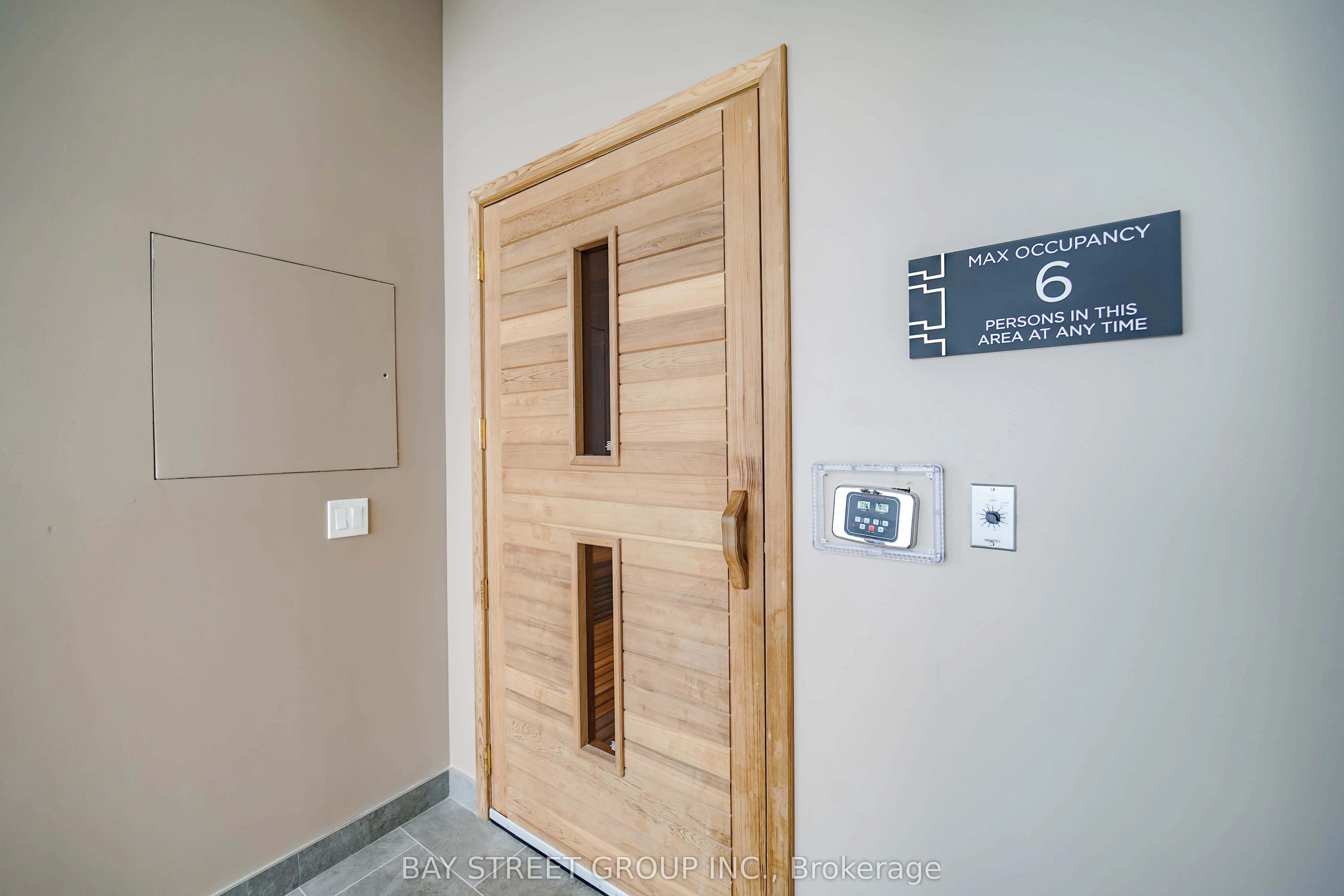 1000 Portage Parkway, #4512