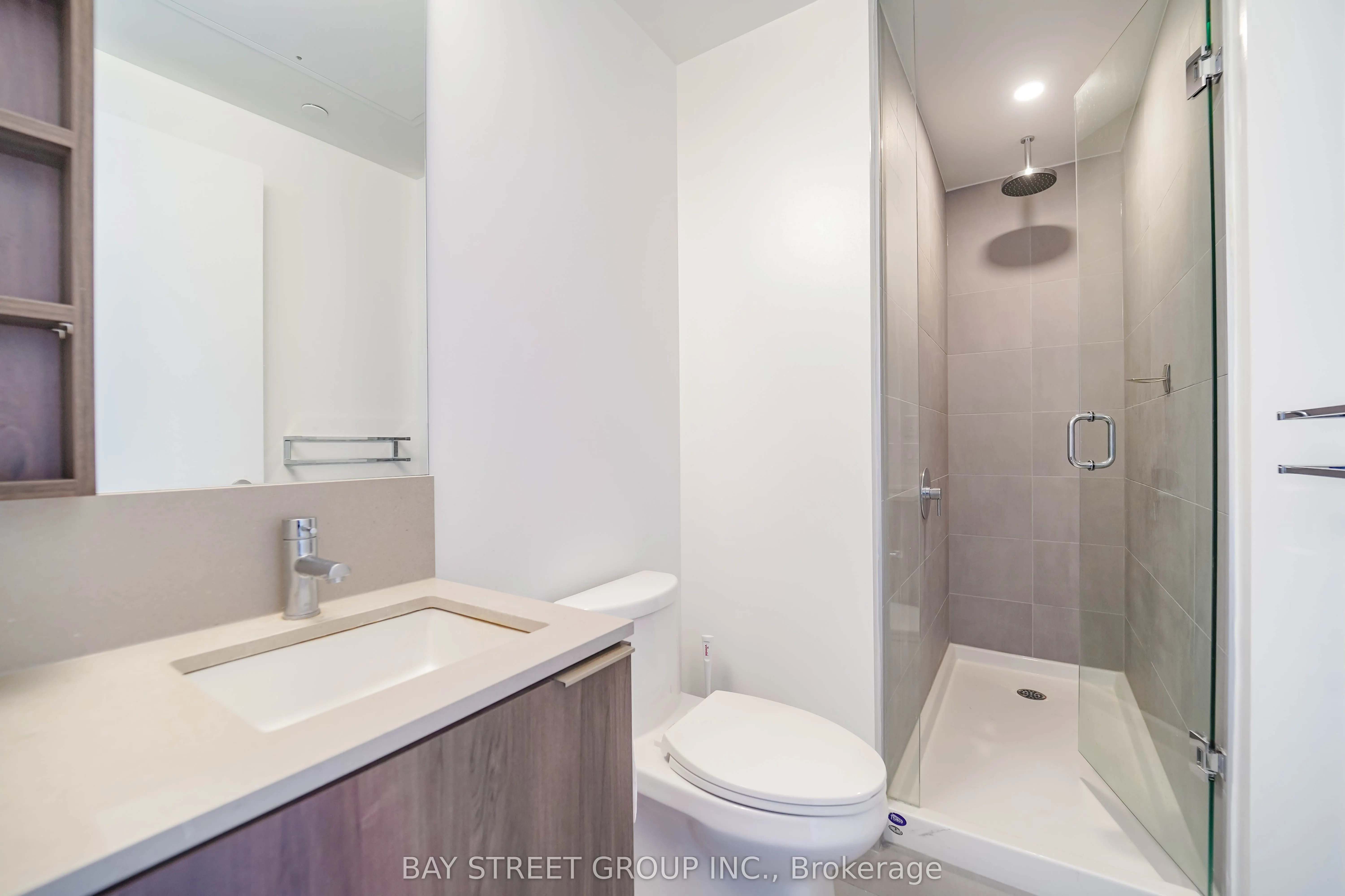 1000 Portage Parkway, #4512