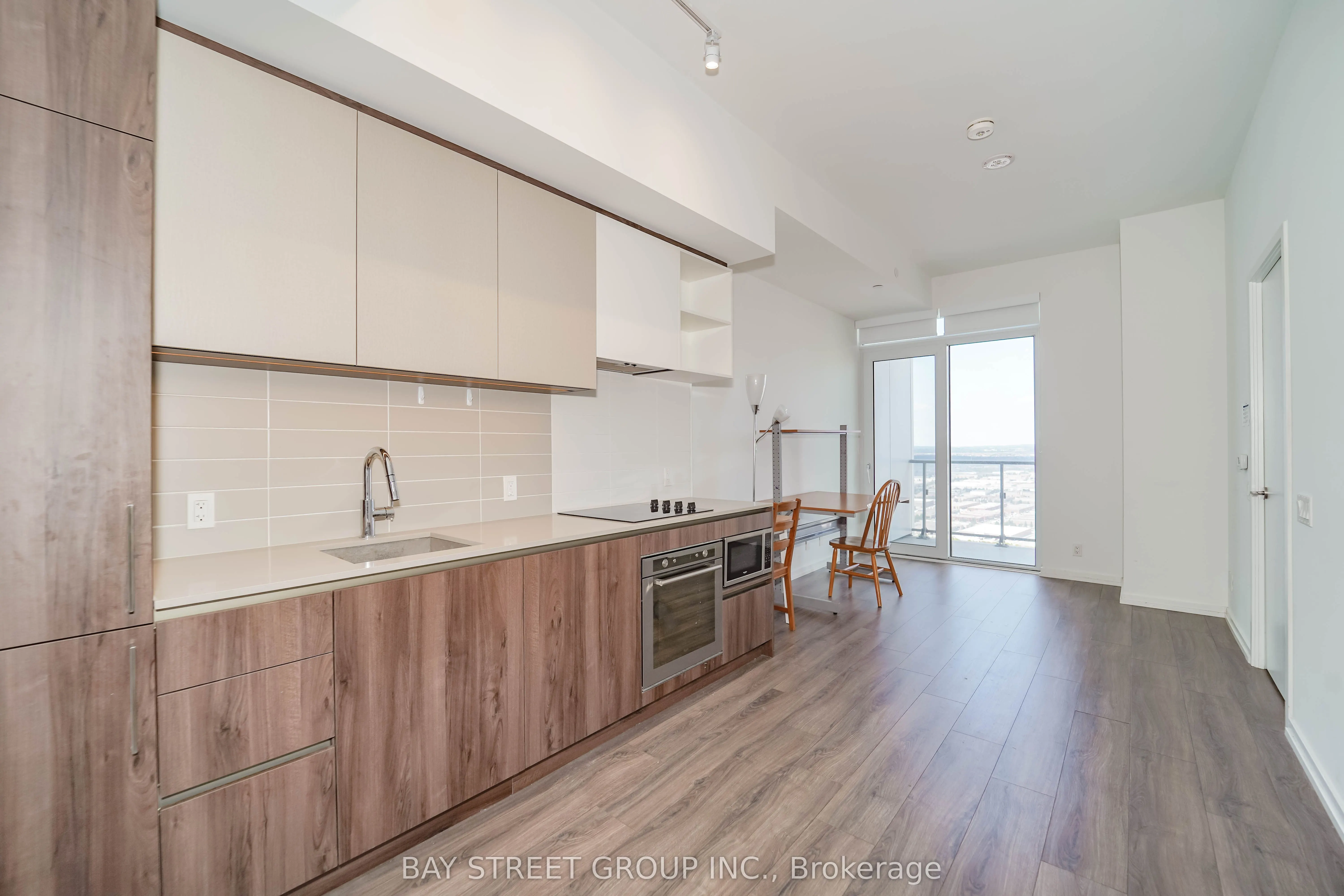 1000 Portage Parkway, #4512