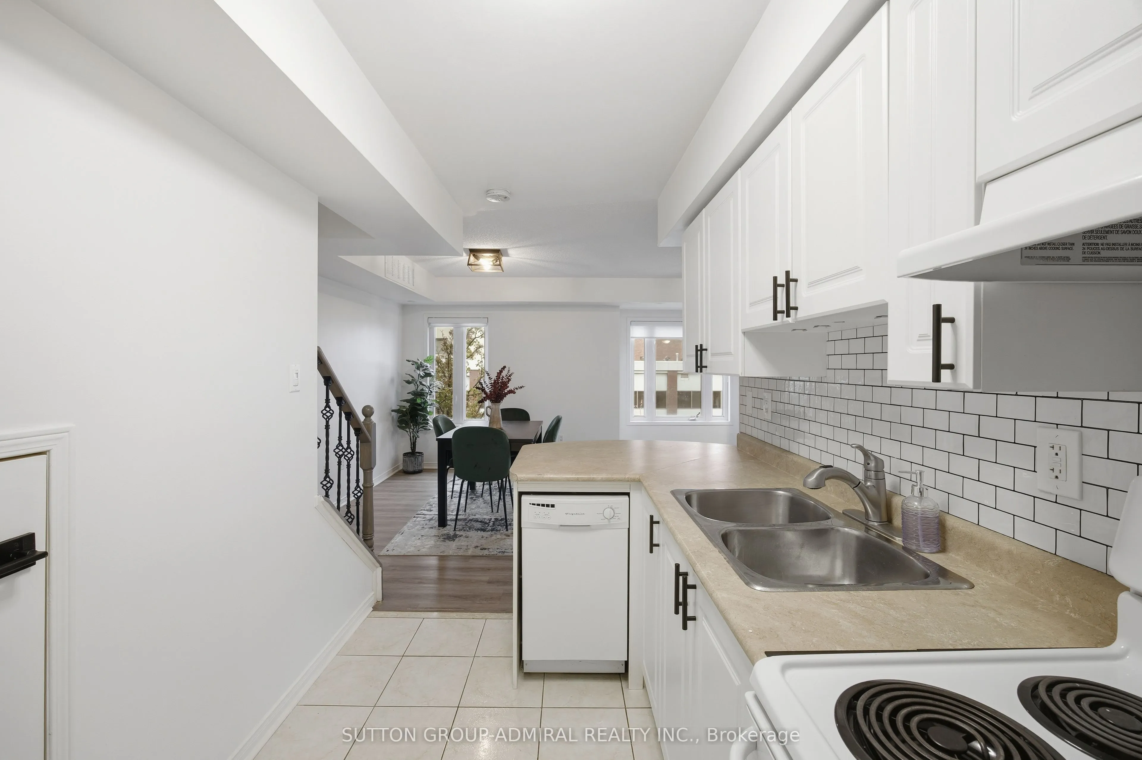 308 John Street, #216