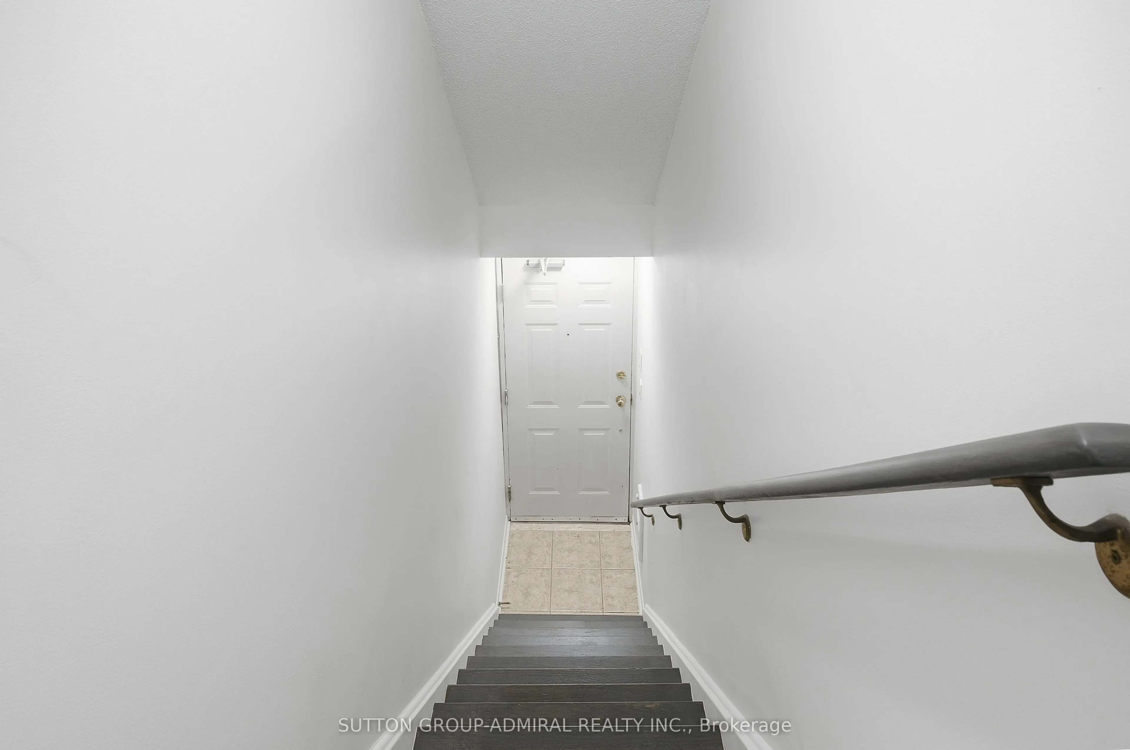 308 John Street, #216