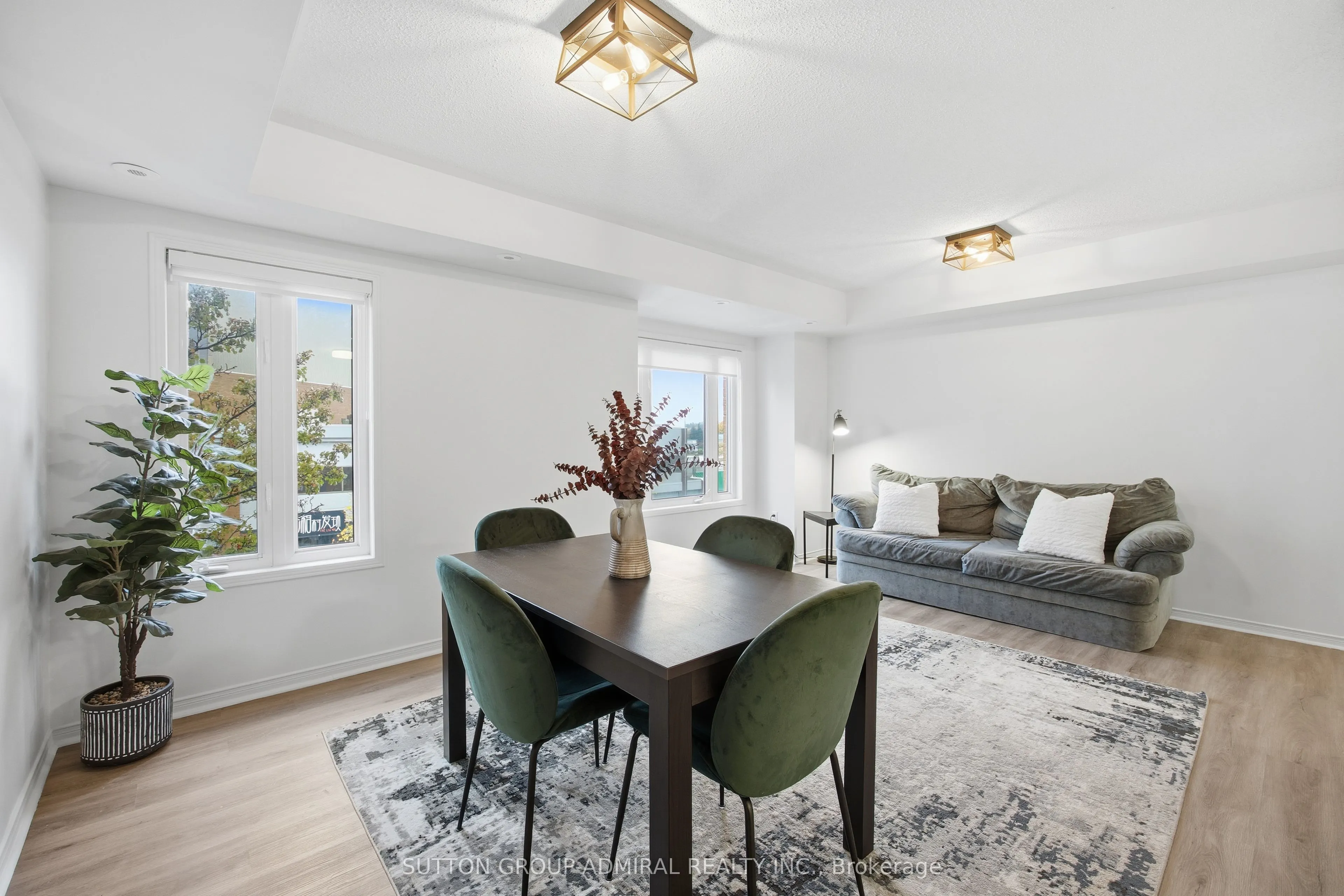 308 John Street, #216