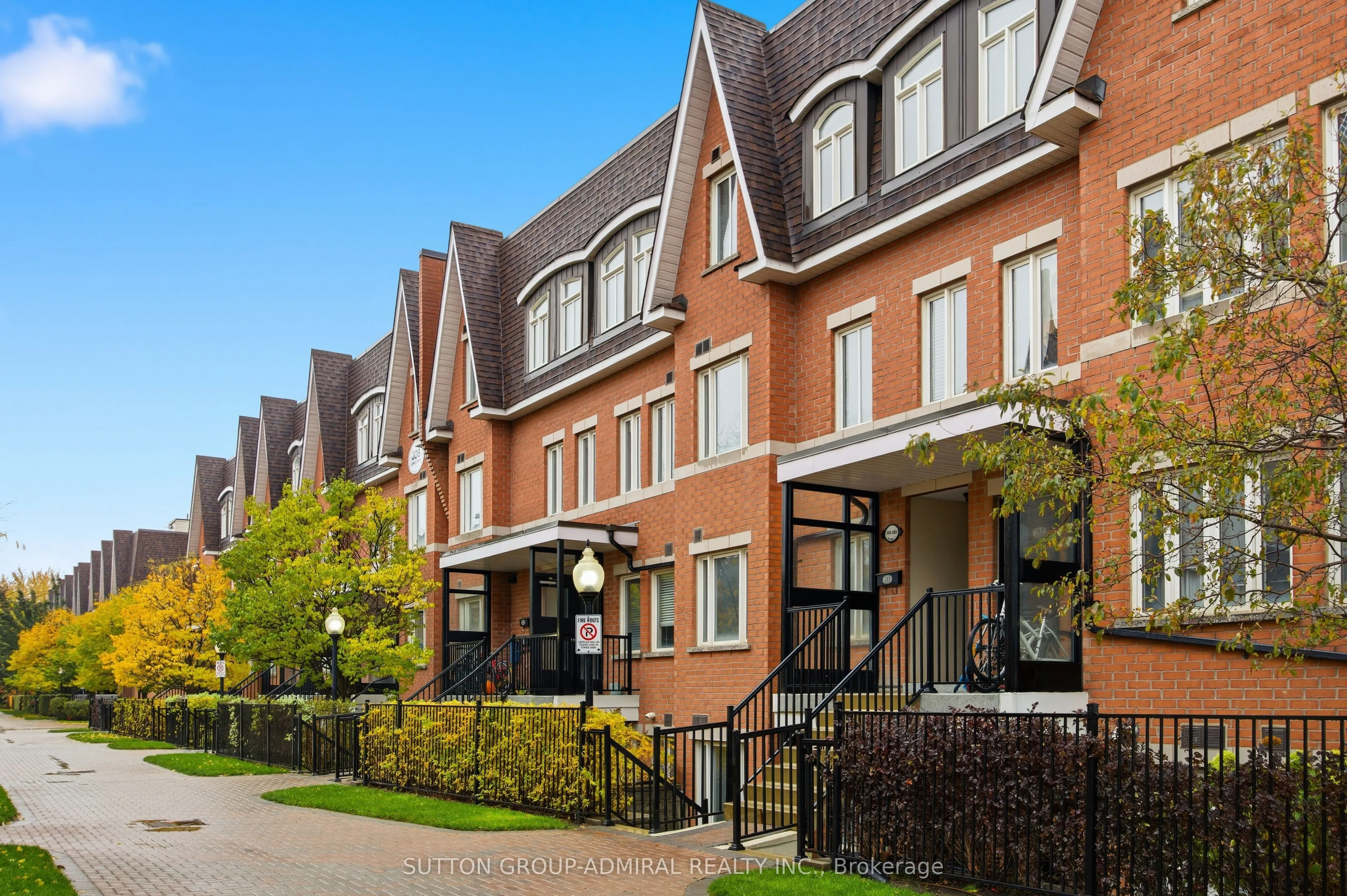 308 John Street, #216