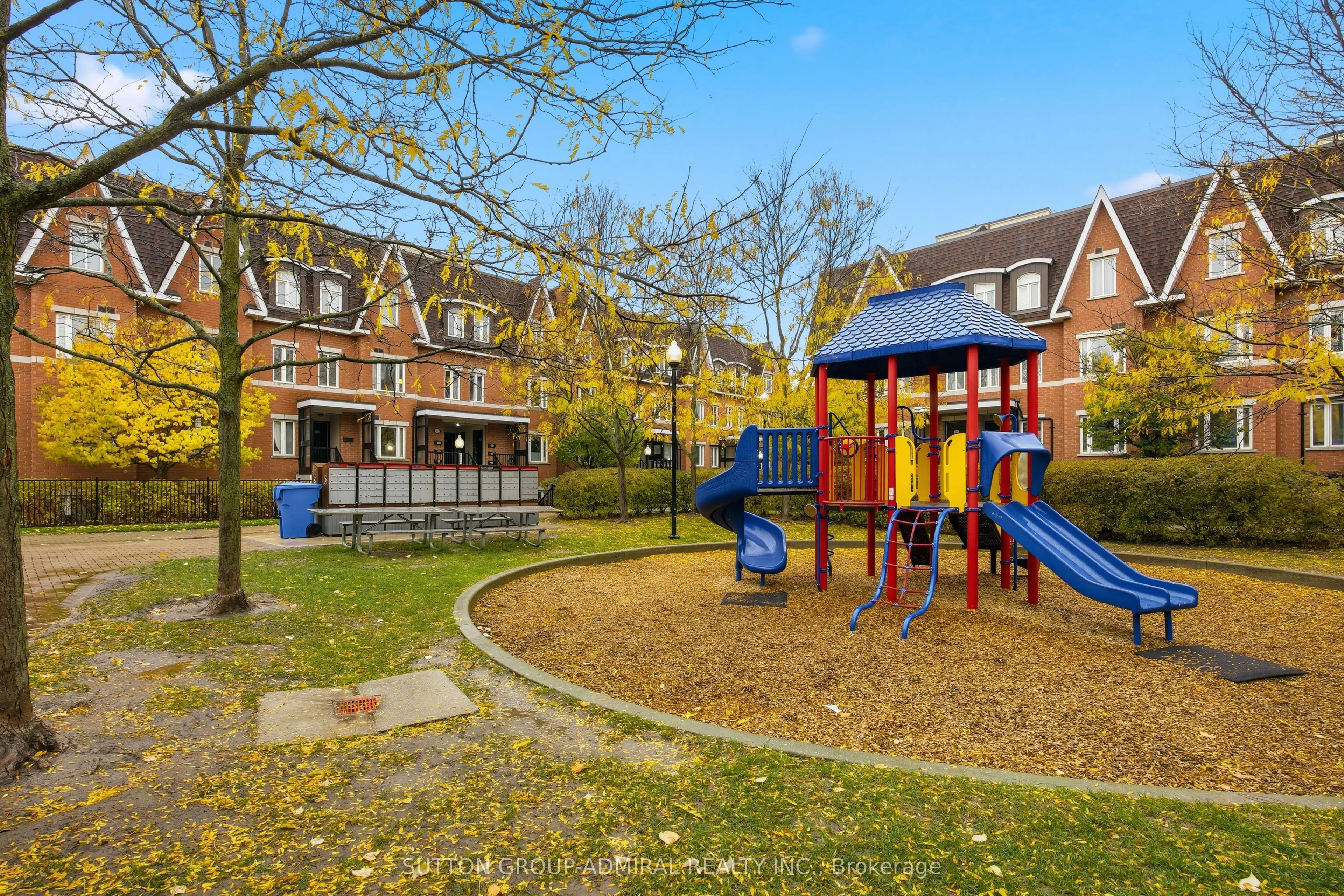 308 John Street, #216