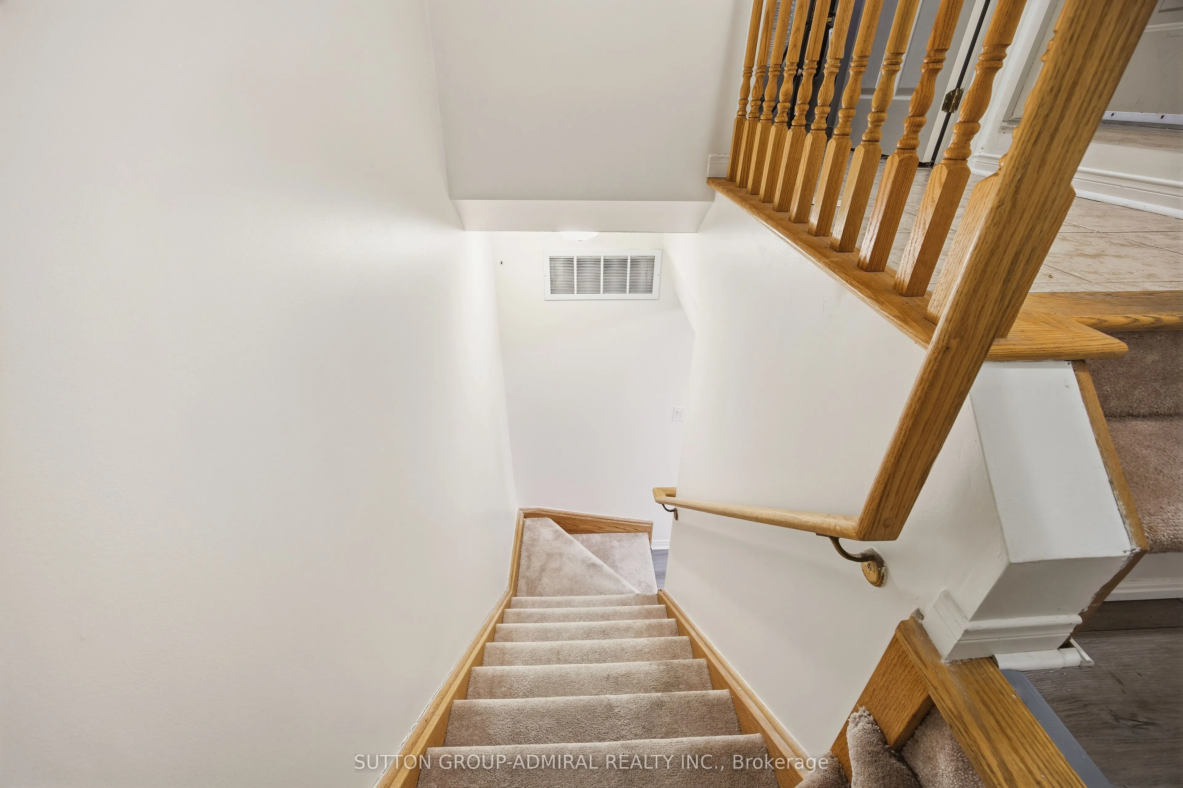 308 John Street, #216