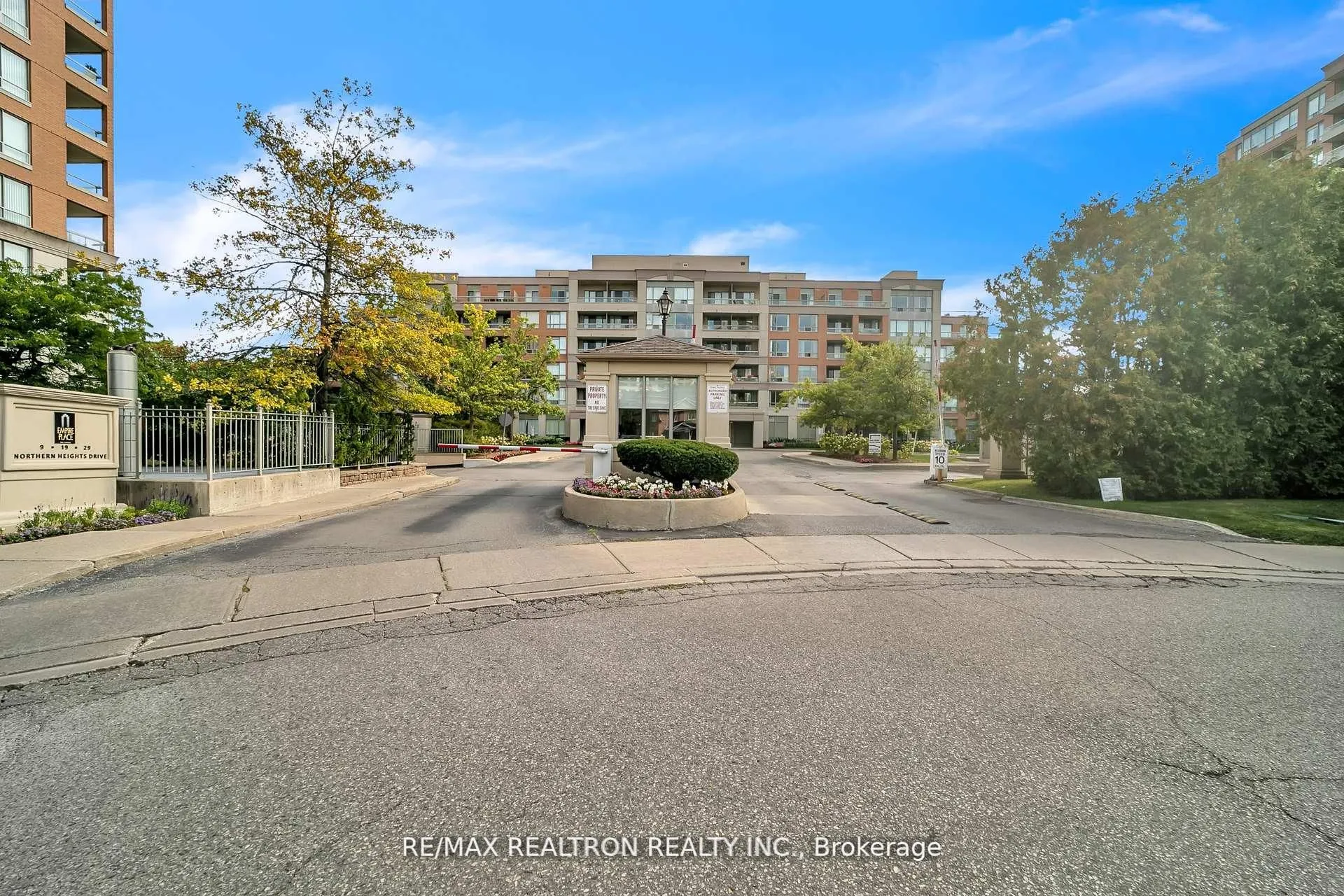 19 Northern Heights Drive, #413