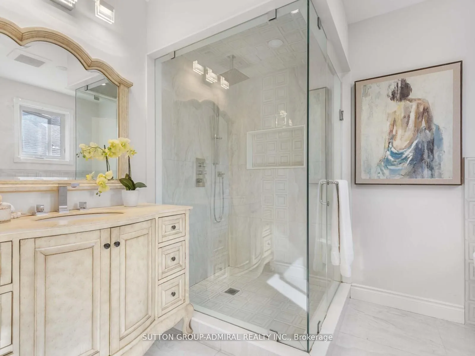 185 Foxfield Crescent